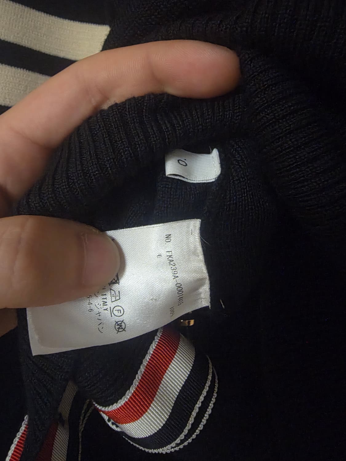 [55-66사이즈] 여성 톰브라운 밀라노스티치 금장 니트 3버튼 0사이즈 상품이미지9