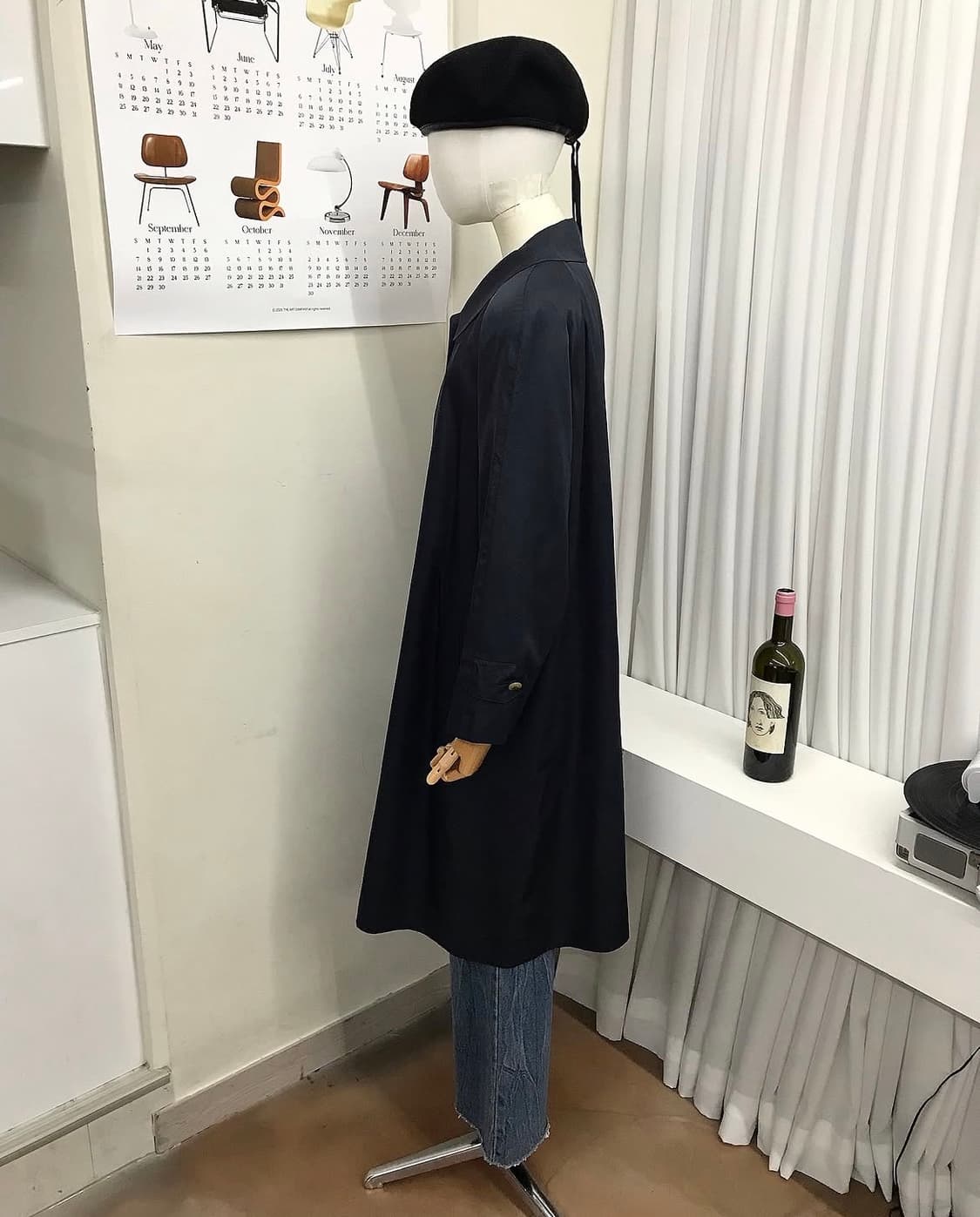 버버리 금장 로고 트렌치 코트 상품이미지5