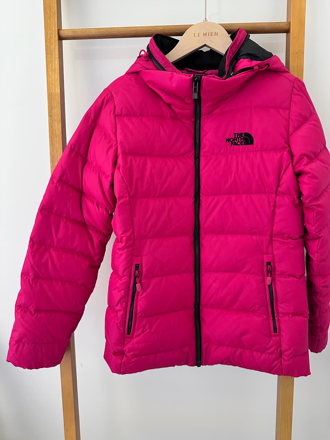 노스페이스 구스 경량 패딩 상품이미지1