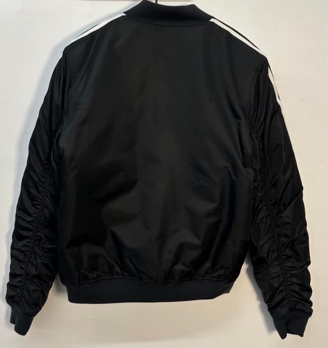 아디다스 오리지널 ma-1 패딩 자켓 상품이미지2