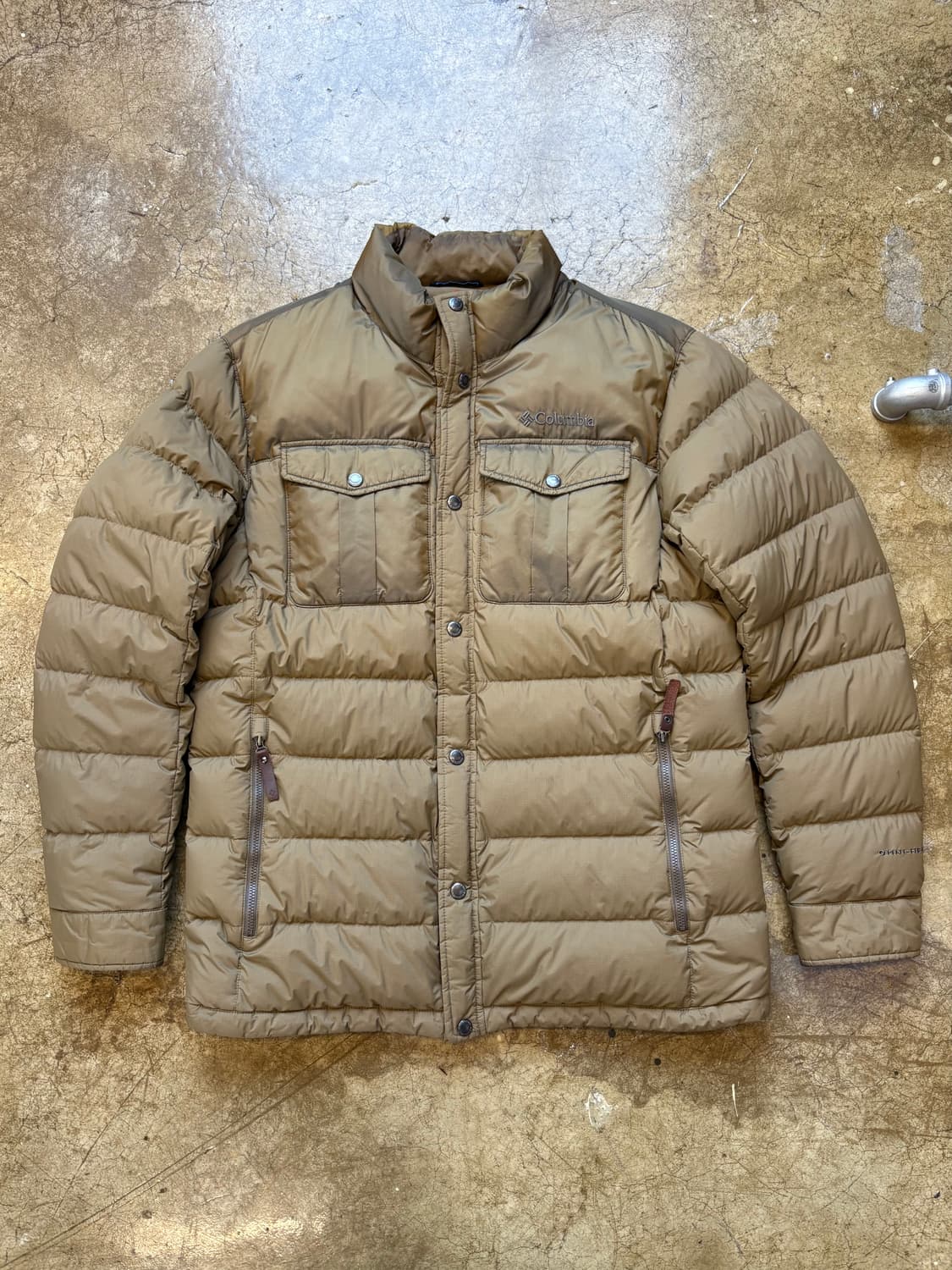 컬럼비아 구스다운 아메카지 패딩 상품이미지1
