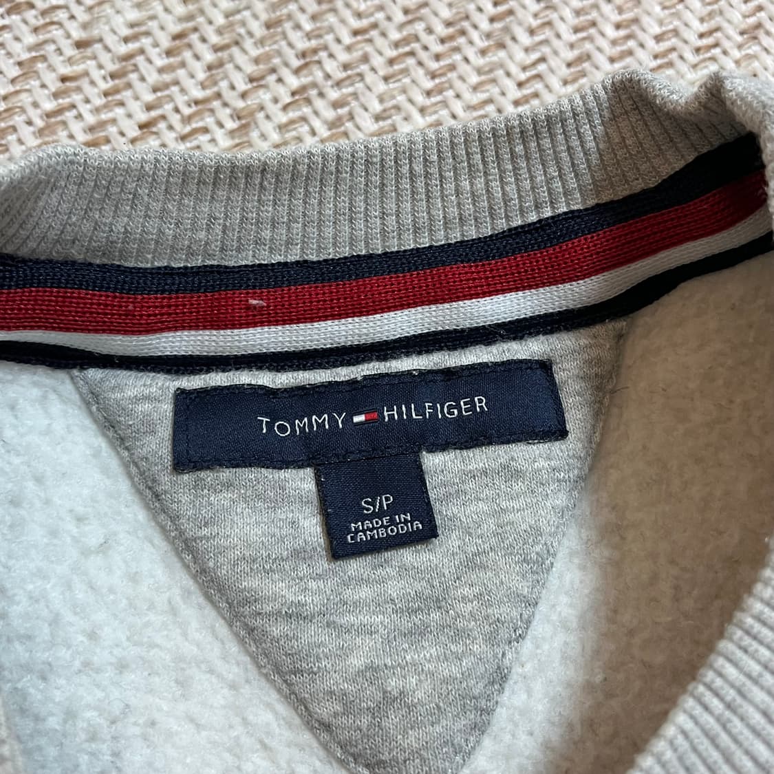 [정품] 타미 그레이 기모 맨투맨 [ S ] 상품이미지4