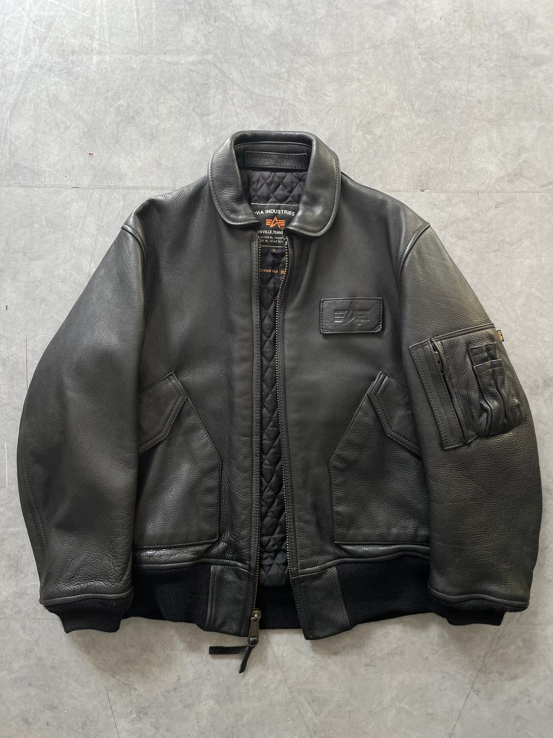 Alpha Industries 알파인더스트리 CWU 레더 자켓 상품이미지2