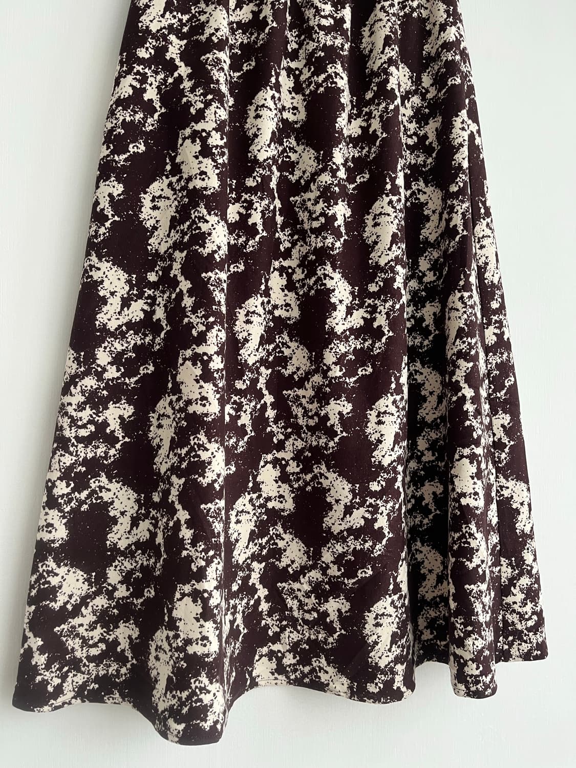 브라운 마블 패턴 롱 스커트 상품이미지3
