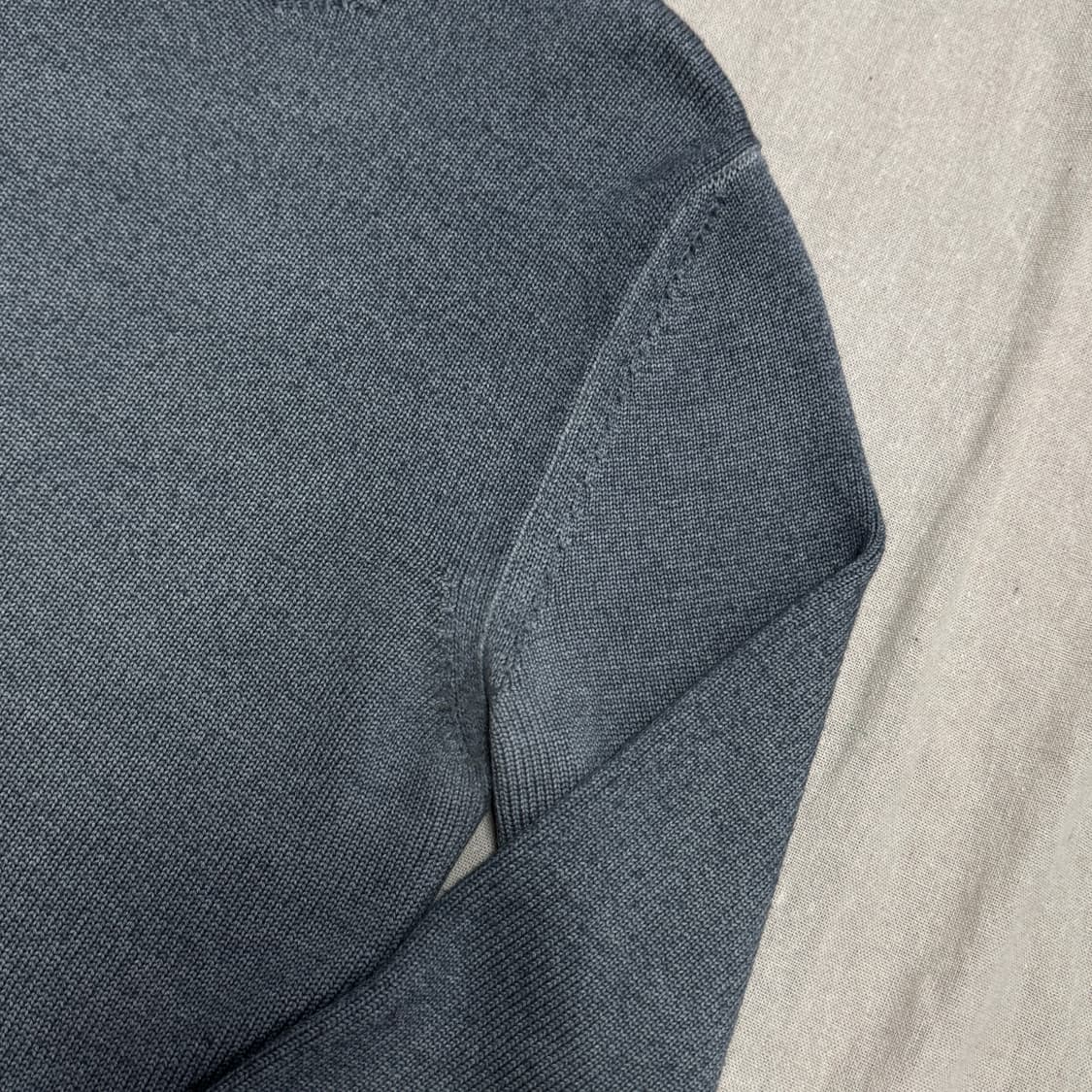 알테아 이테리 피그먼트 커팅 니트 100 상품이미지4