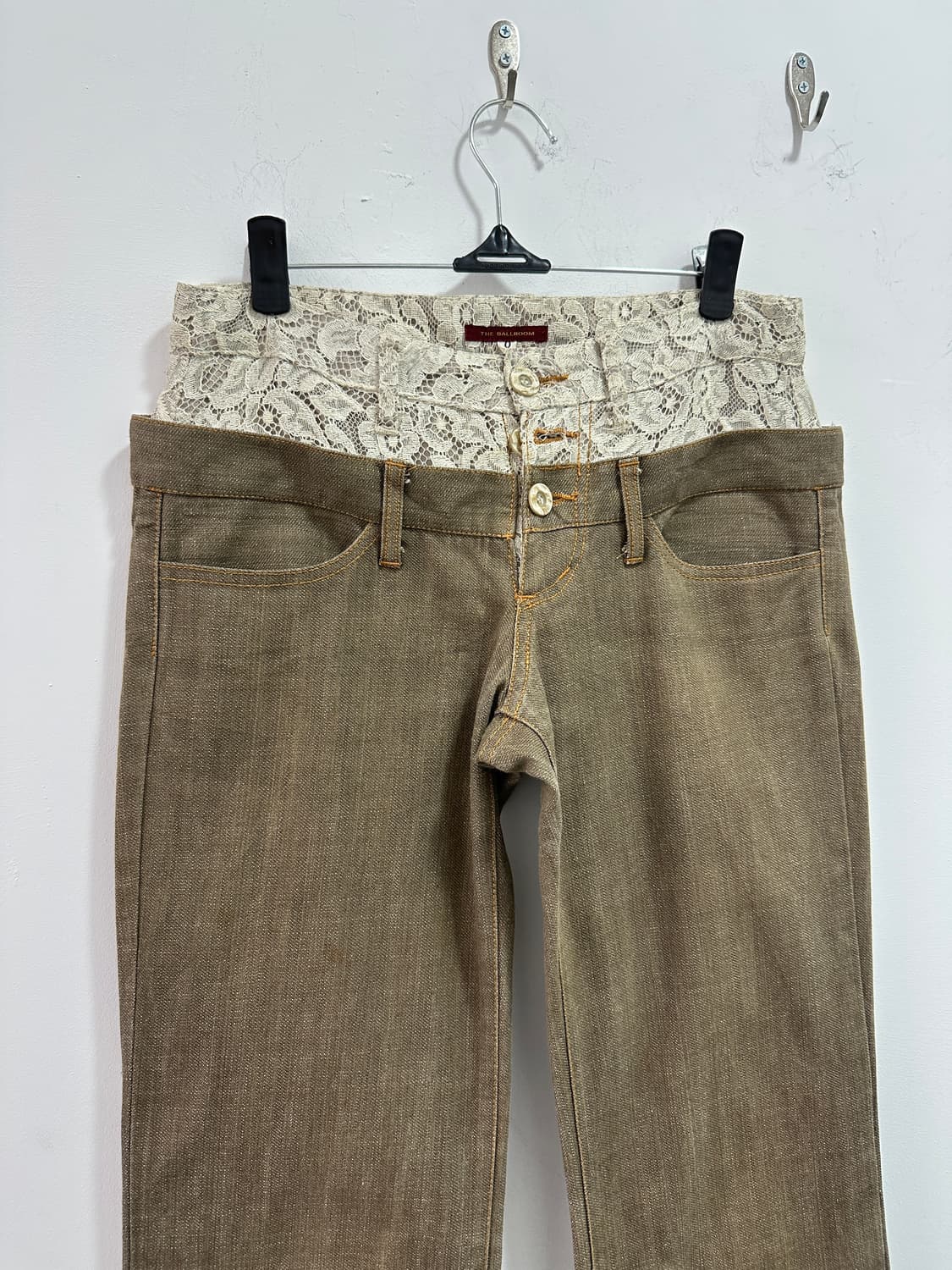 The ballroom floral embroidery layered  상품이미지2