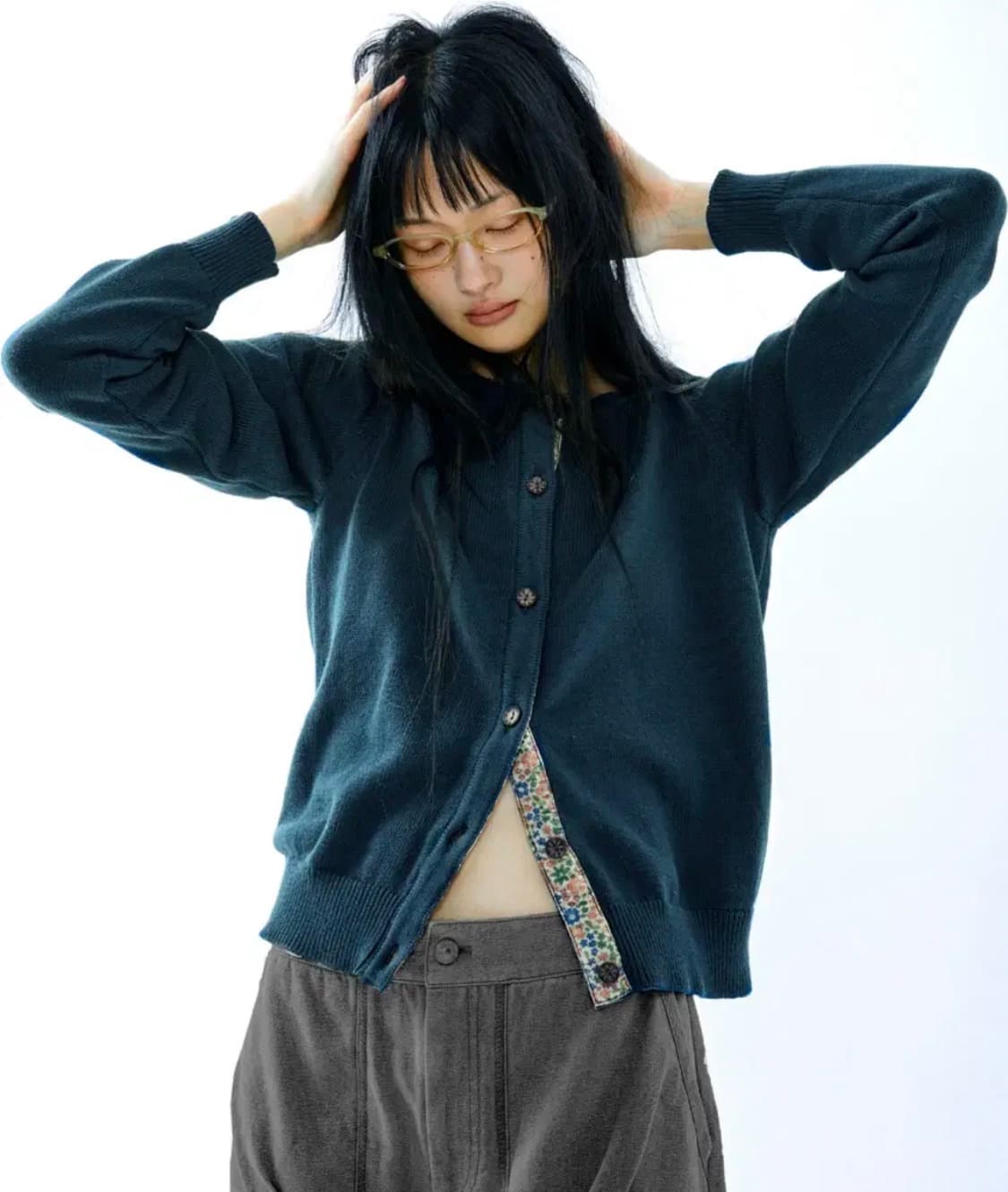 코이세이오 flower placket cardigan navy 상품이미지1