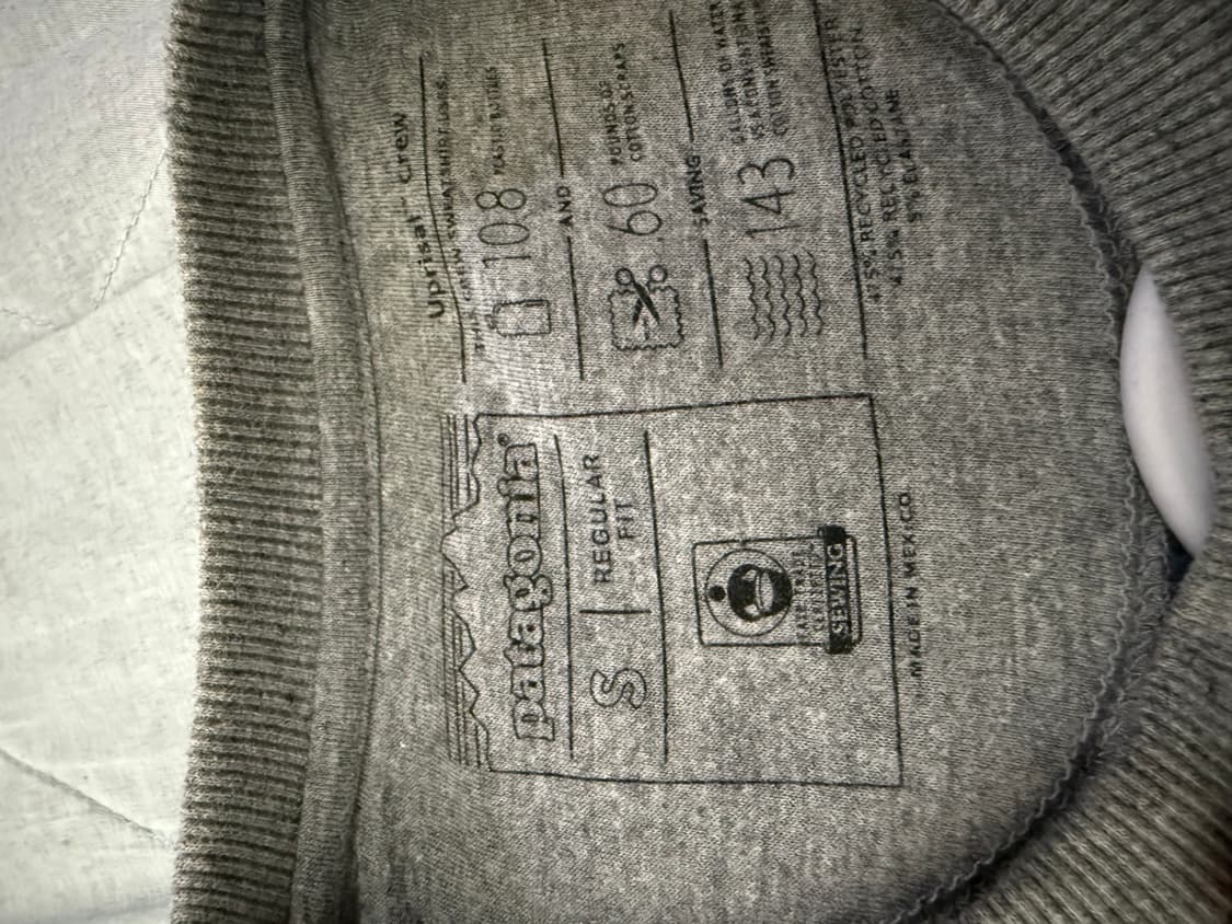 파타고니아 맨투맨 티셔츠 그레이 상품이미지4