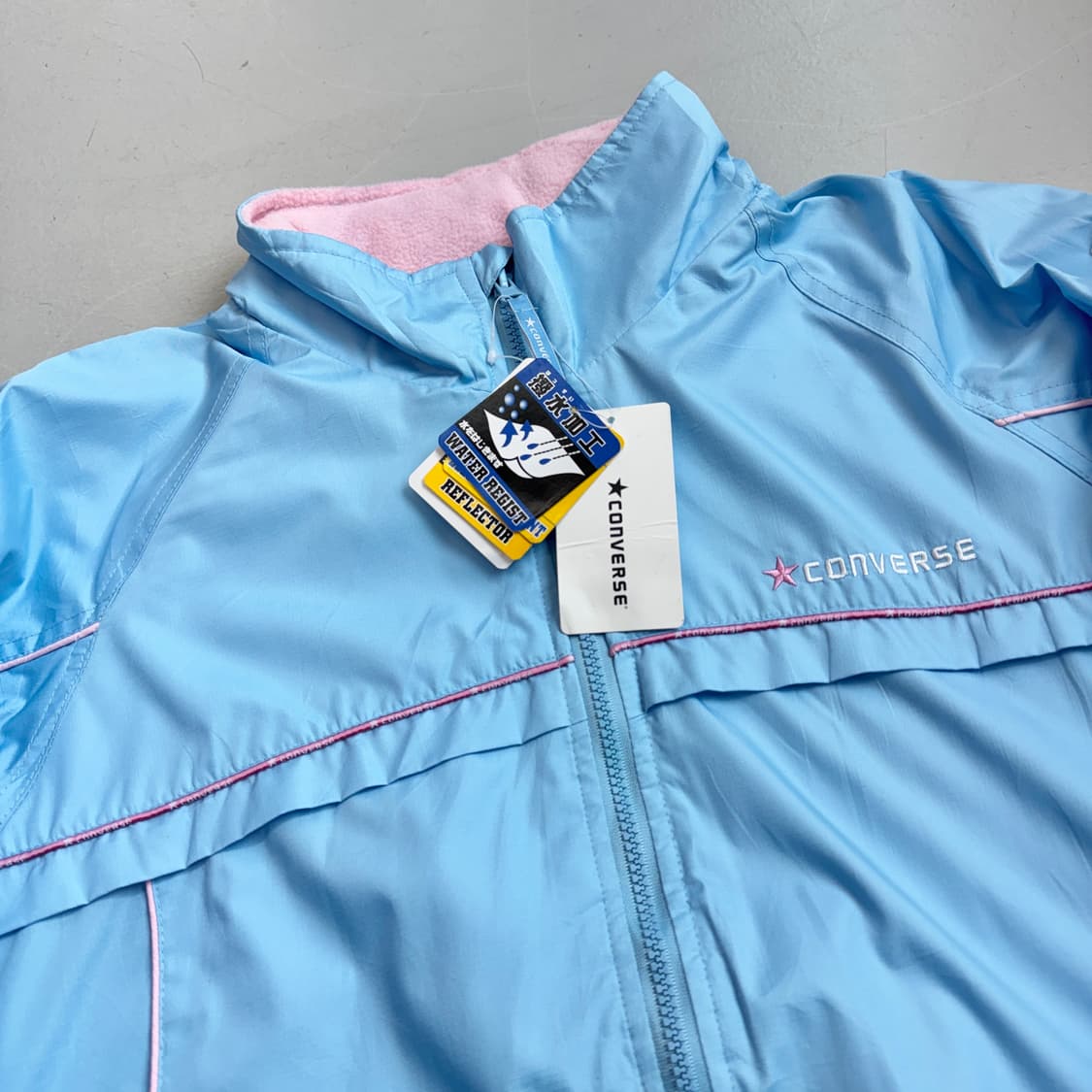 *새상품* 컨버스 제팬 빅로고 색감 하늘 핑크 바람막이  상품이미지4