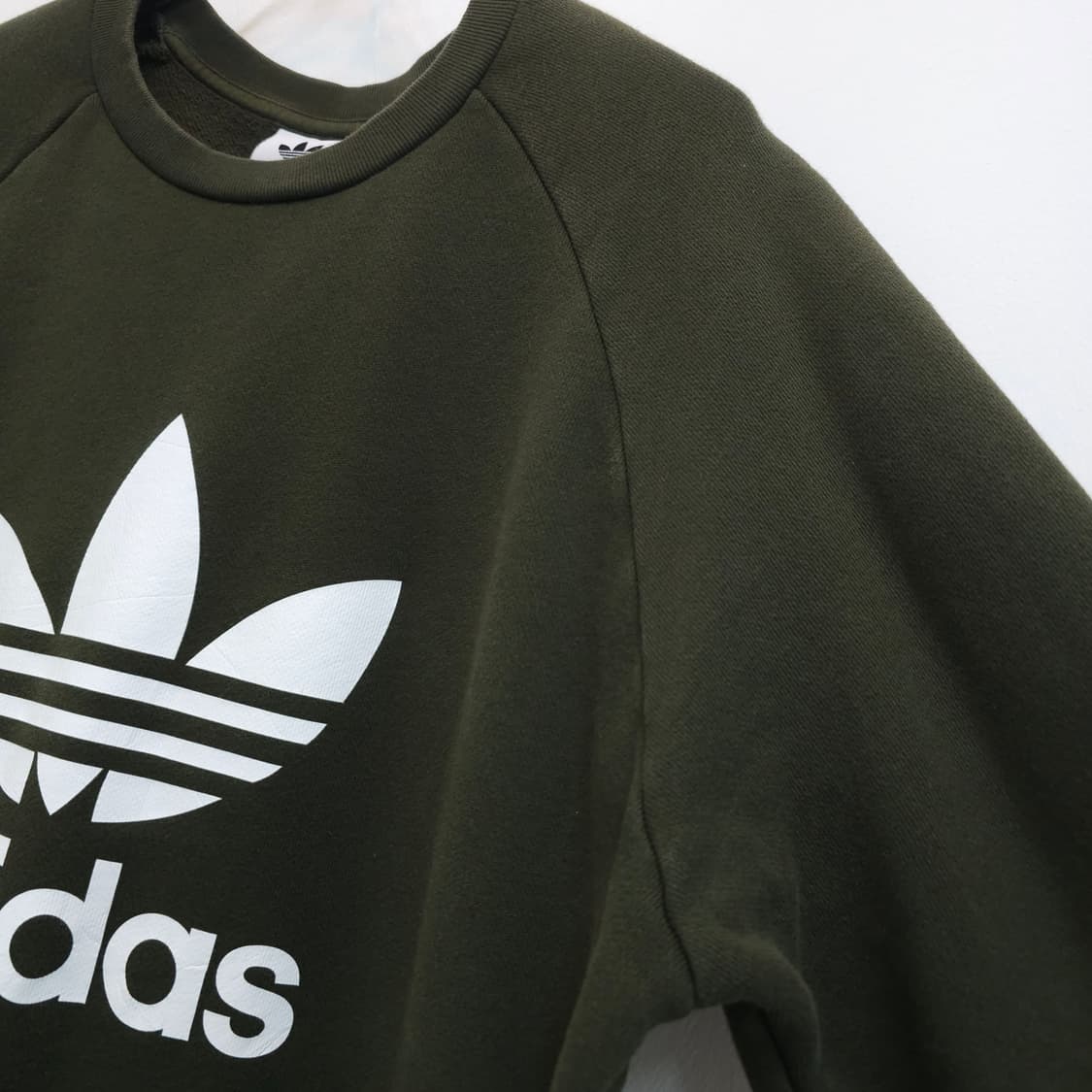 아디다스  카키 나그랑 맨투맨 스웻셔츠 상품이미지5