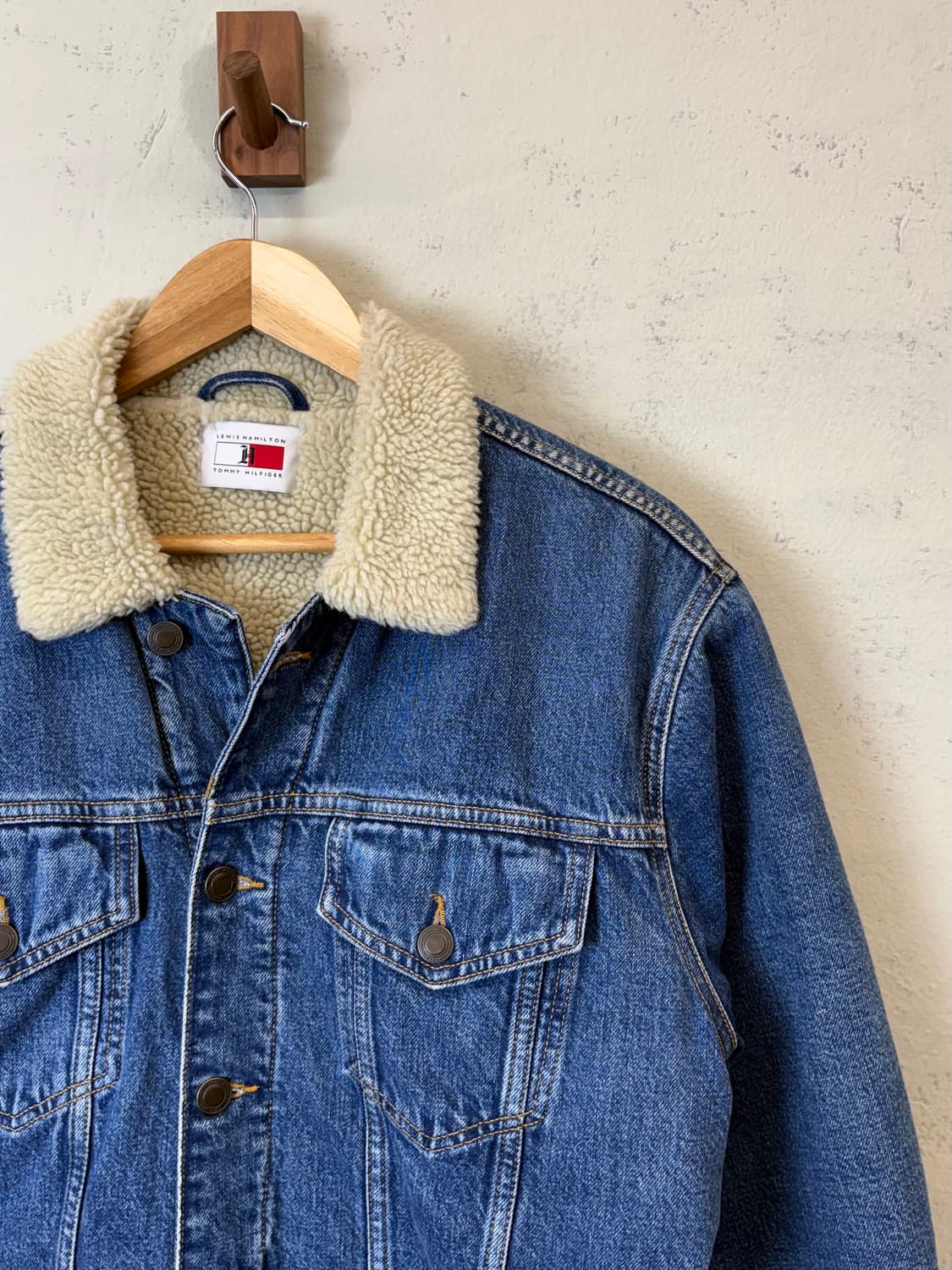 타미힐피거 루이스해밀턴 양털 쉐르파 데님 자켓 상품이미지4