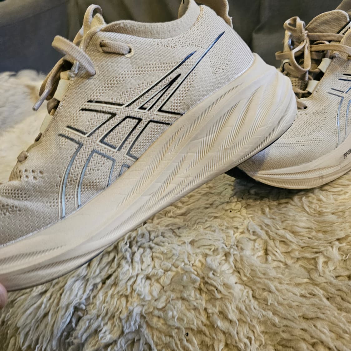 260 아식스 젤 님버스26  상품이미지2