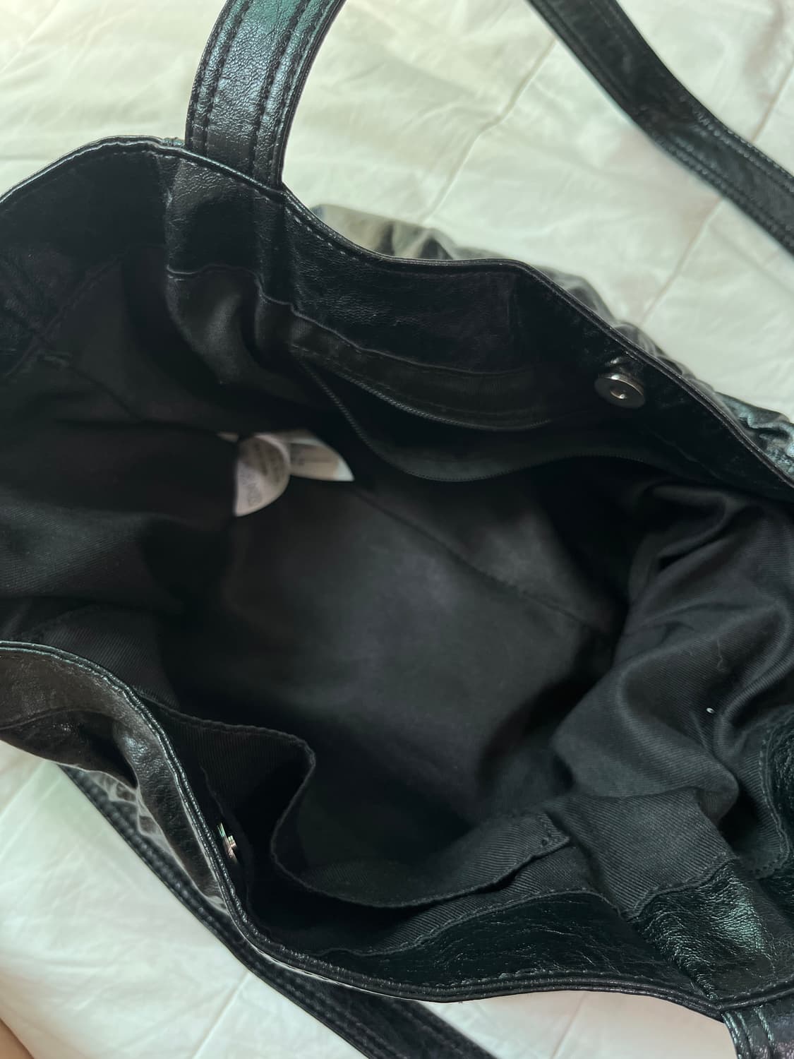 마뗑킴 FAUX LEATHER SEASHELL MINI BAG 상품이미지3