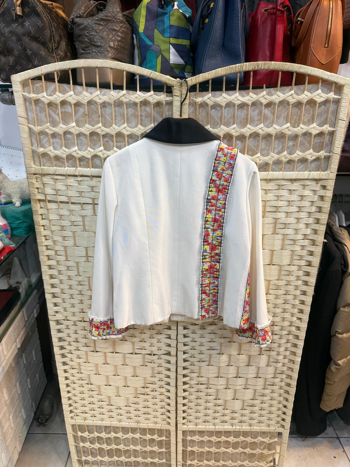 34/44-55 정품 샤넬 자켓 팝니다 상품이미지7