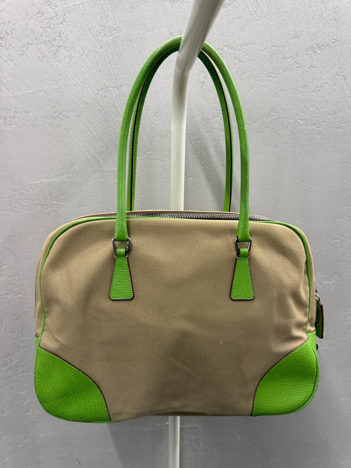 프라다 정품 바울레토 토트백 베이지/라임 상품이미지3