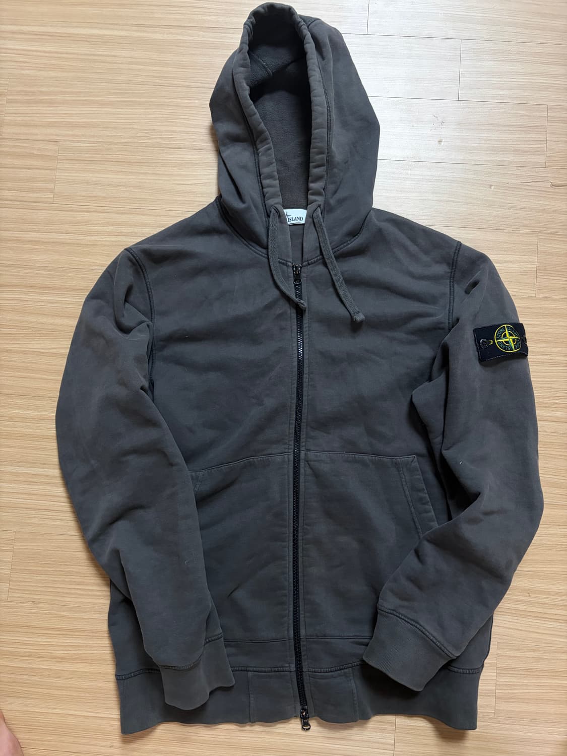 스톤아일랜드 후드집업 상품이미지5