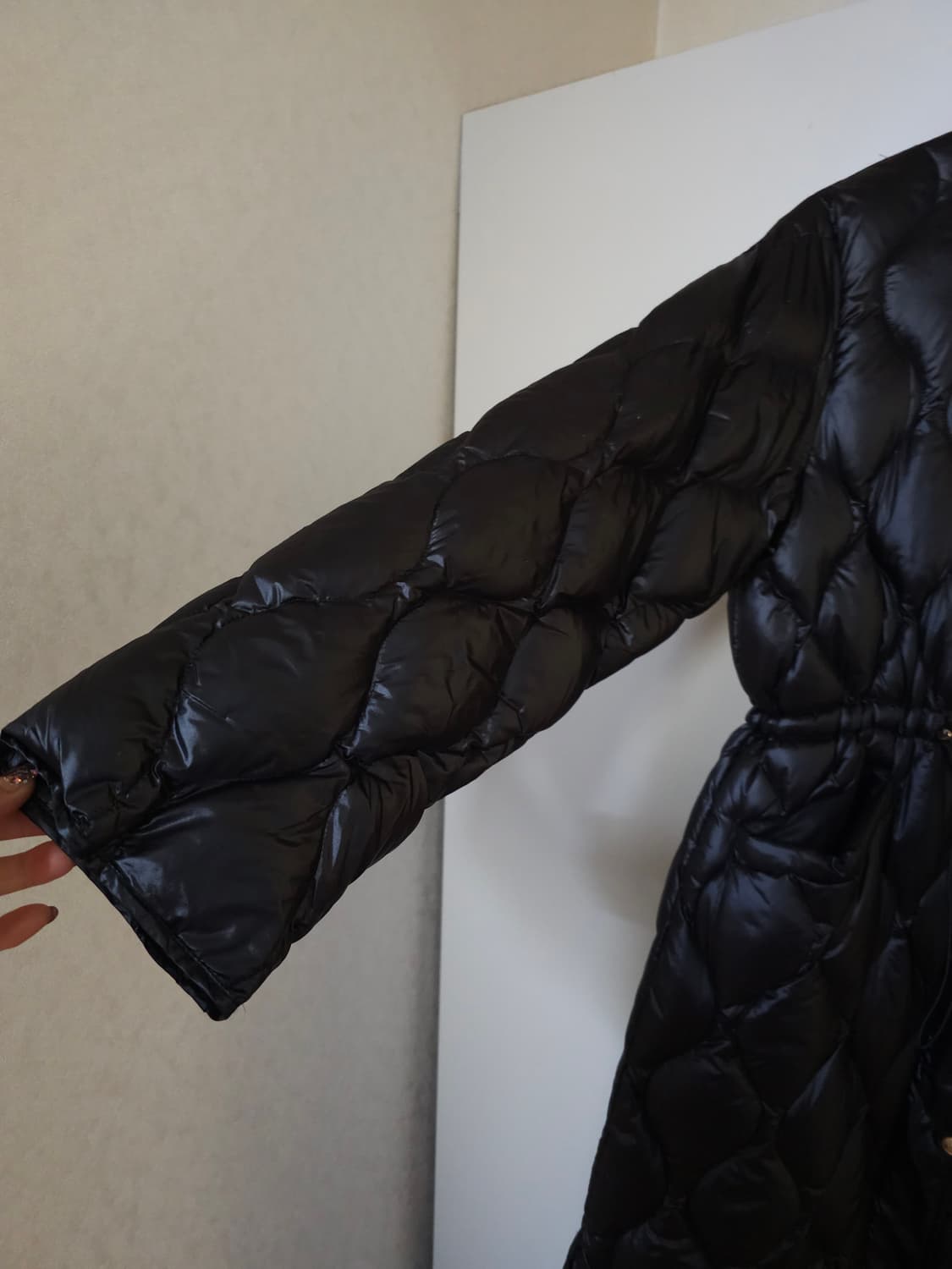 JULL-LOG 줄로그 글로시 롱 다운 경량 패딩 상품이미지4