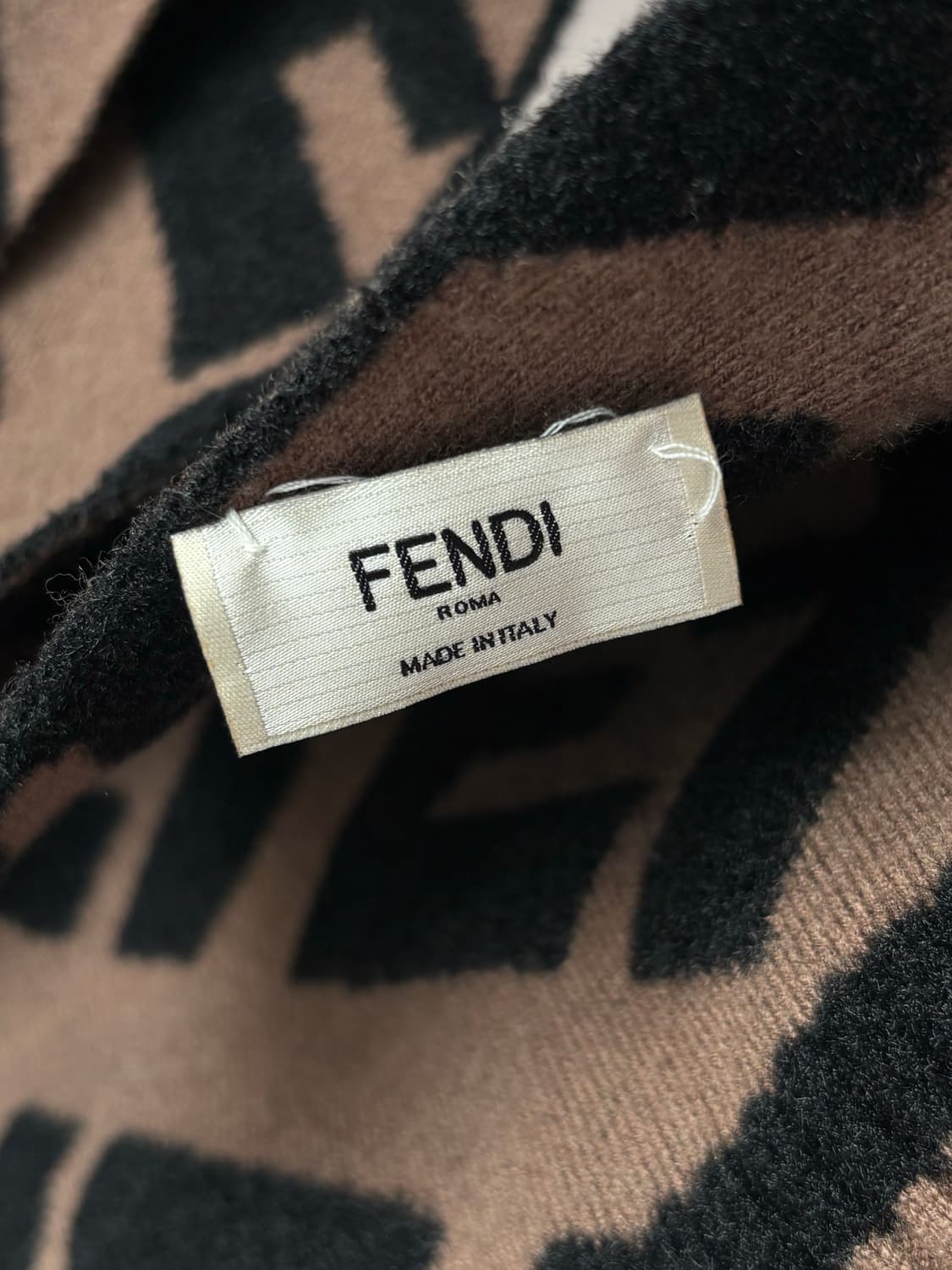 펜디 스카프 상품이미지5