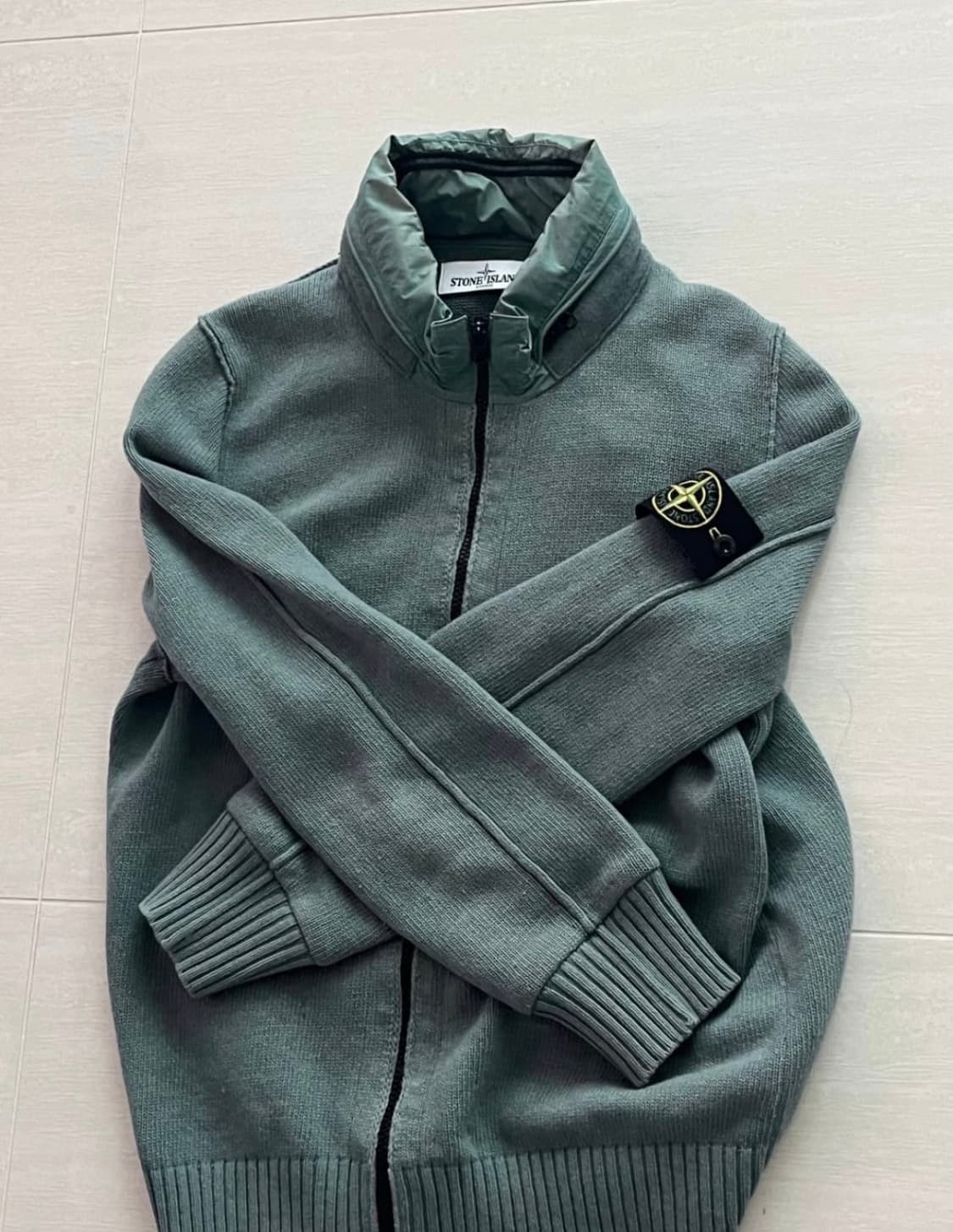 스톤아일랜드 나일론 니트 집업 상품이미지1