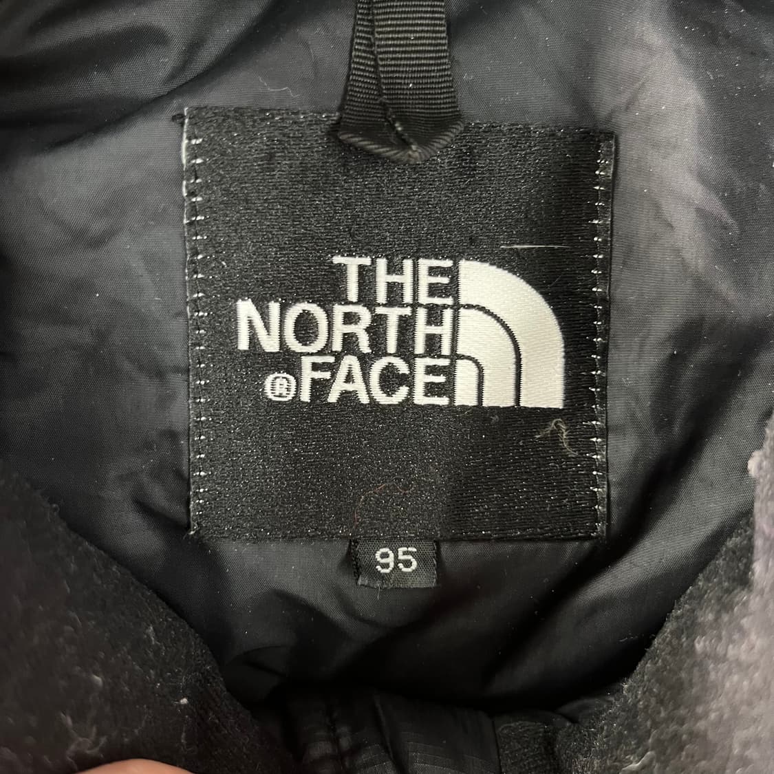 100 노스페이스 1996 700 눕시 블랙 패딩 상품이미지3
