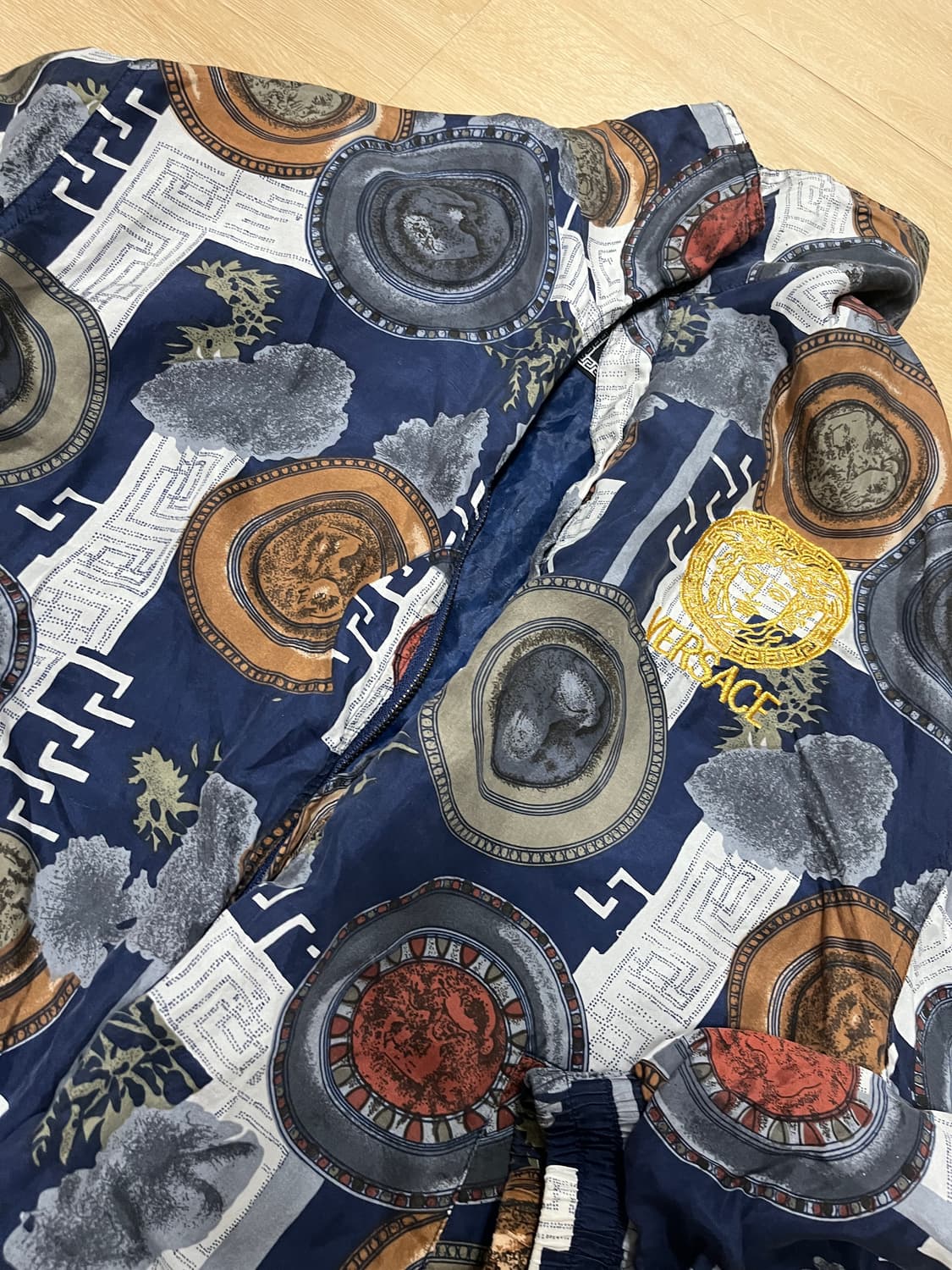 Versace jeans couture 바람막이 상품이미지6