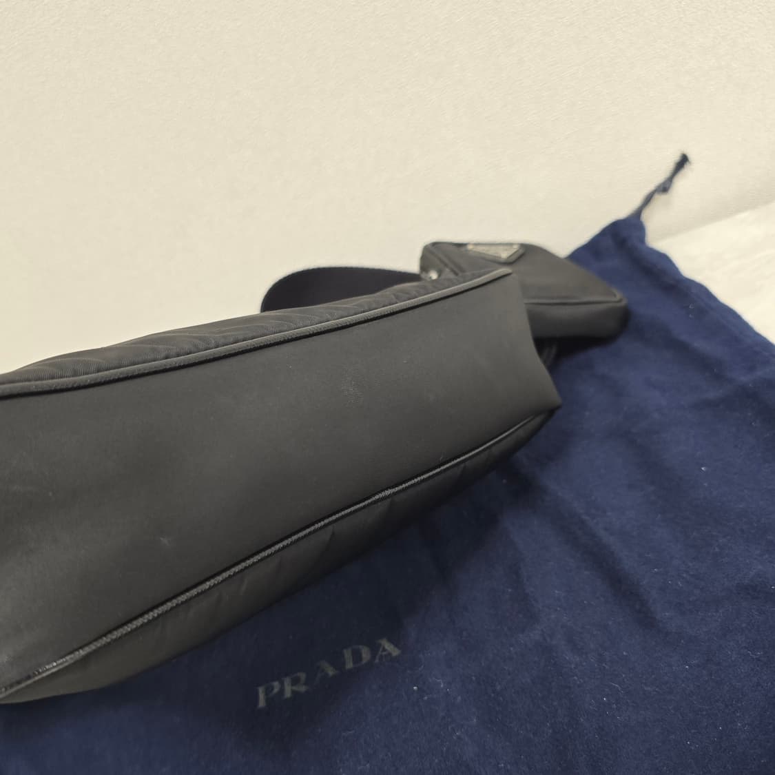 프라다 리나일론 사피아노 크로스백 판매  상품이미지2