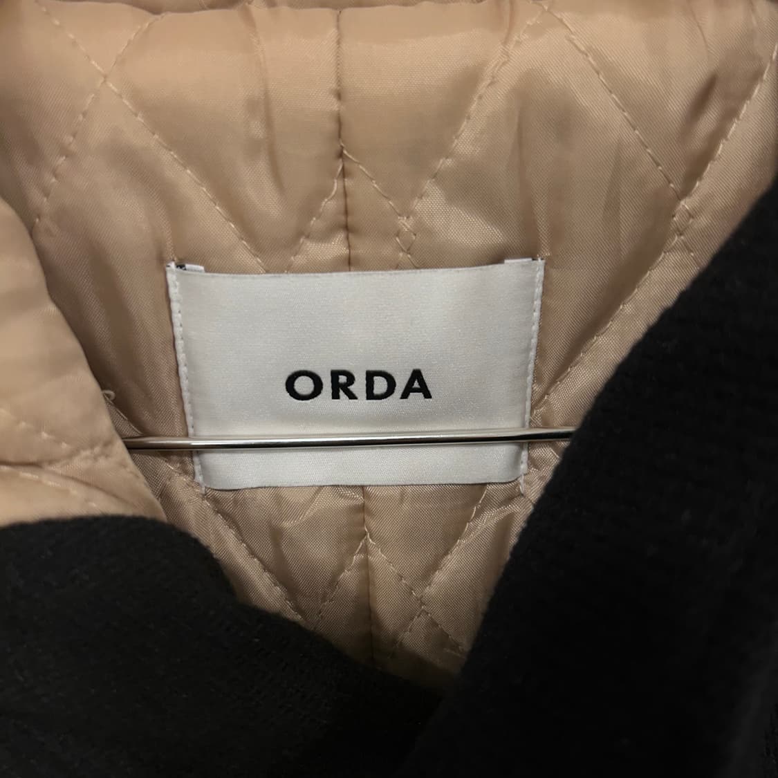 ORDA 이너퀼팅 누빔 울 후드 하프 더플코트 상품이미지3