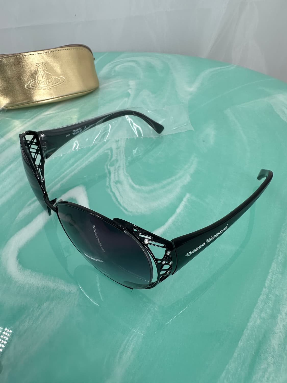 [새상품 무료배송] 비비안웨스트우드 Made in Italy 선글라스 상품이미지5