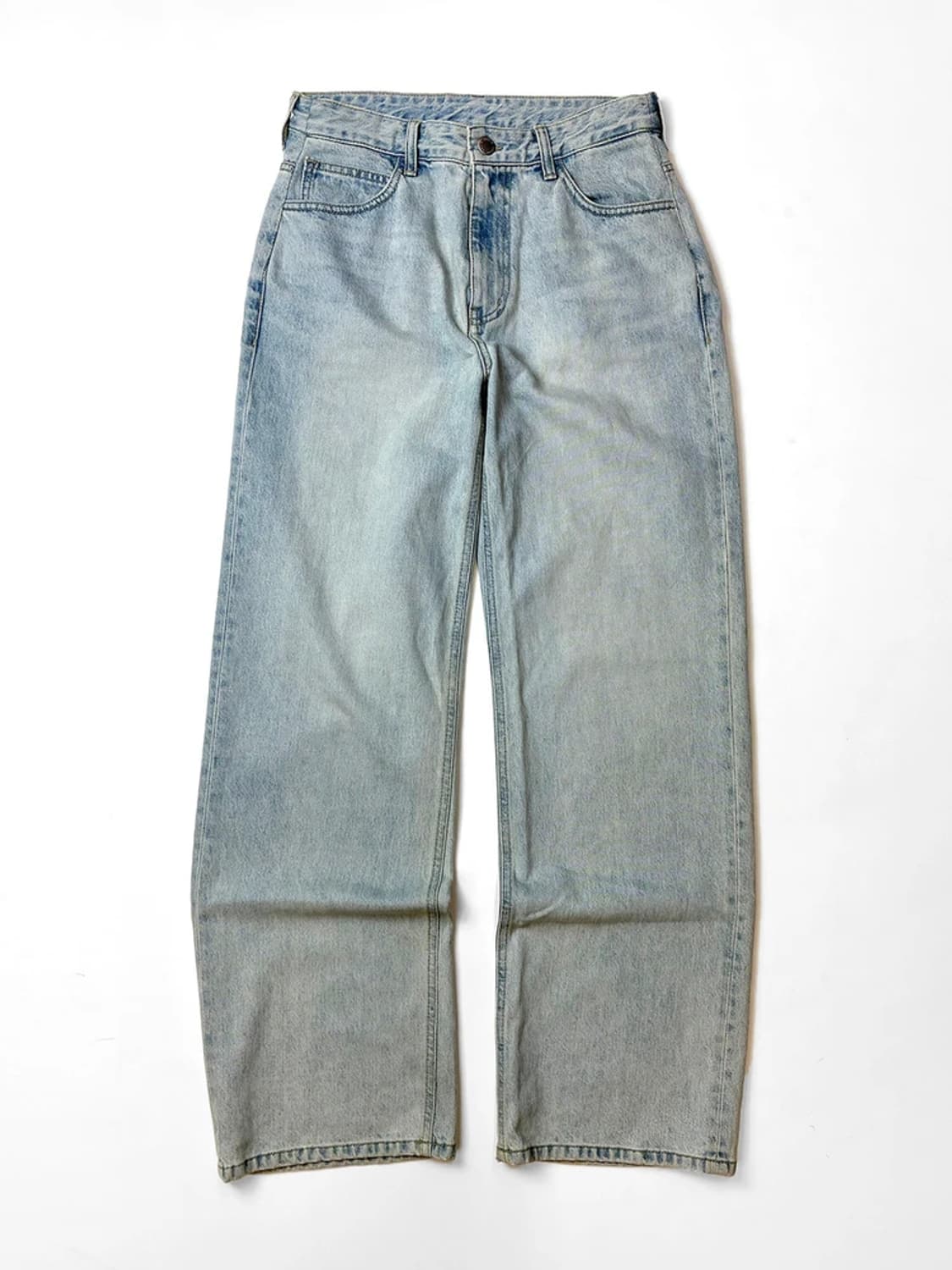 솔리드옴므 22FW 스트레이트 연청 데님 팬츠 PN5360 상품이미지1