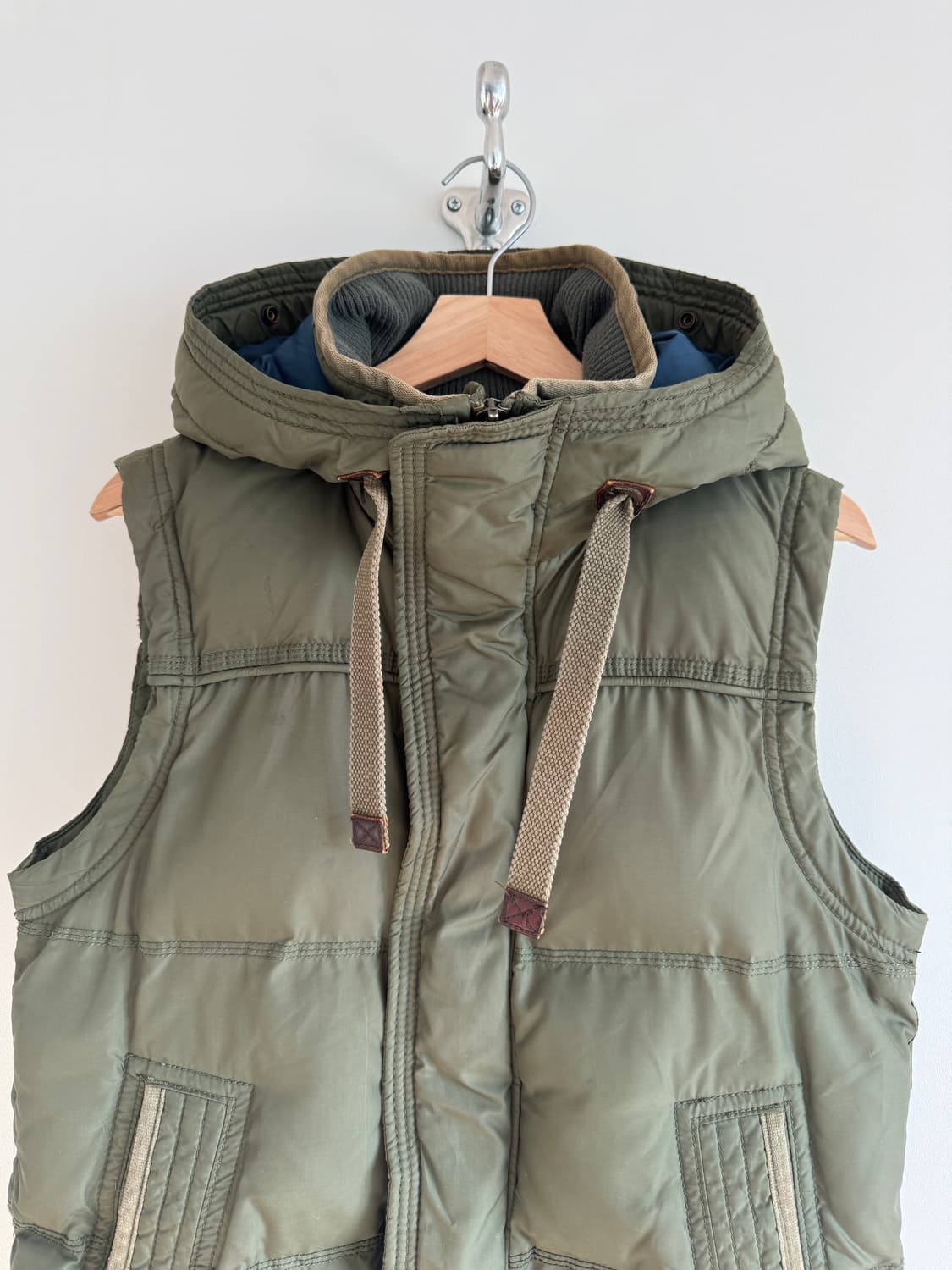 후아유(WHO.A.U) 패딩 베스트 상품이미지2