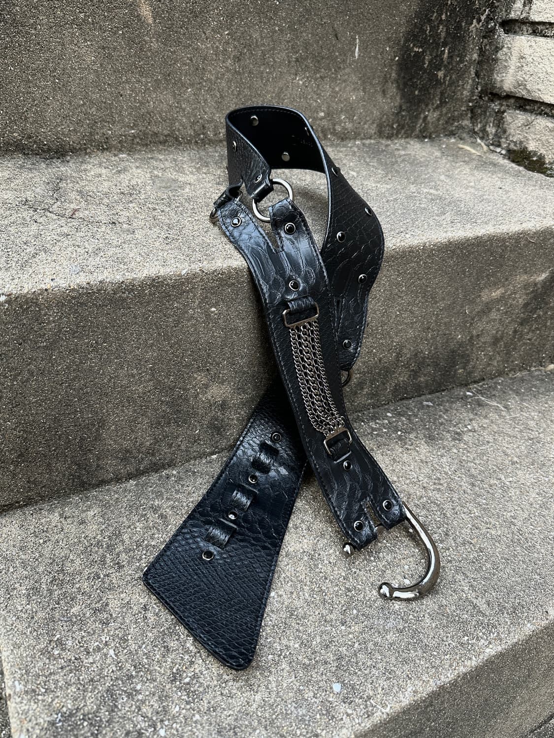 DEMOO gimmick croco pattern leather belt 상품이미지3