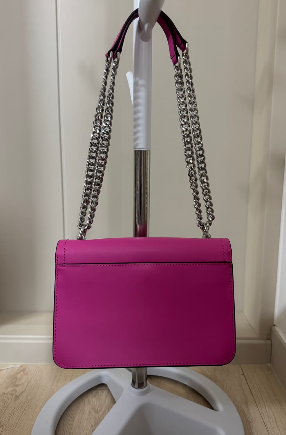 마이클코어스 헤더 체인숄더백 상품이미지3