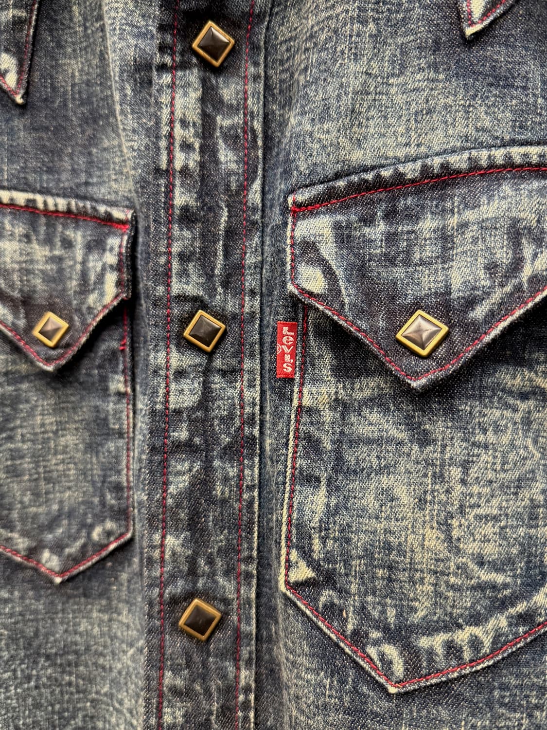 Levi's Red Tab Denim Western Shirt 상품이미지3