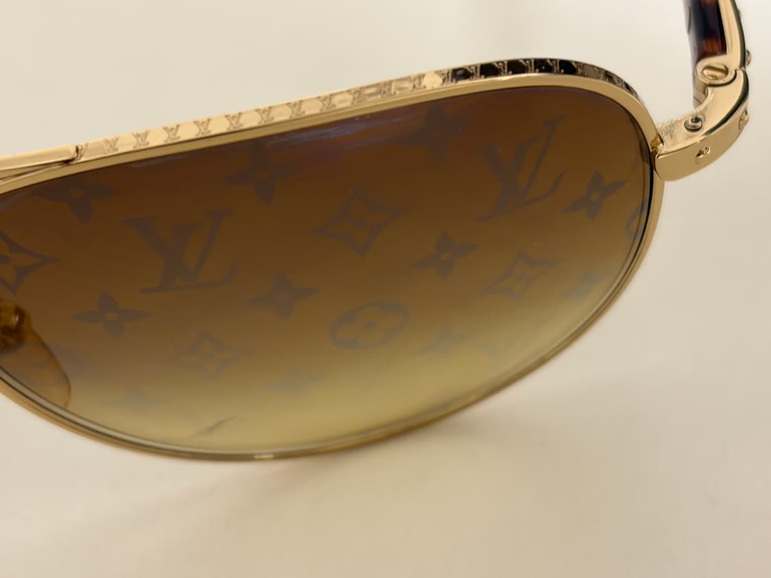 루이비통 골드 모노그램 선글라스 Z0164U 상품이미지4