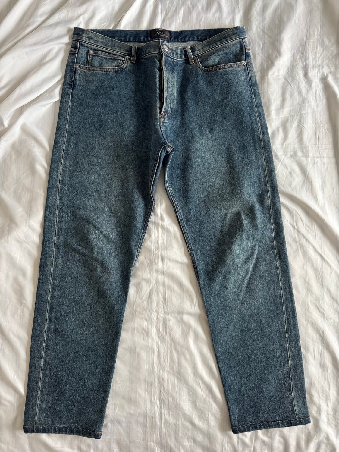 [34] 아페쎄 A.P.C 쁘띠 뉴 스탠다드 미디엄 인디고 상품이미지1