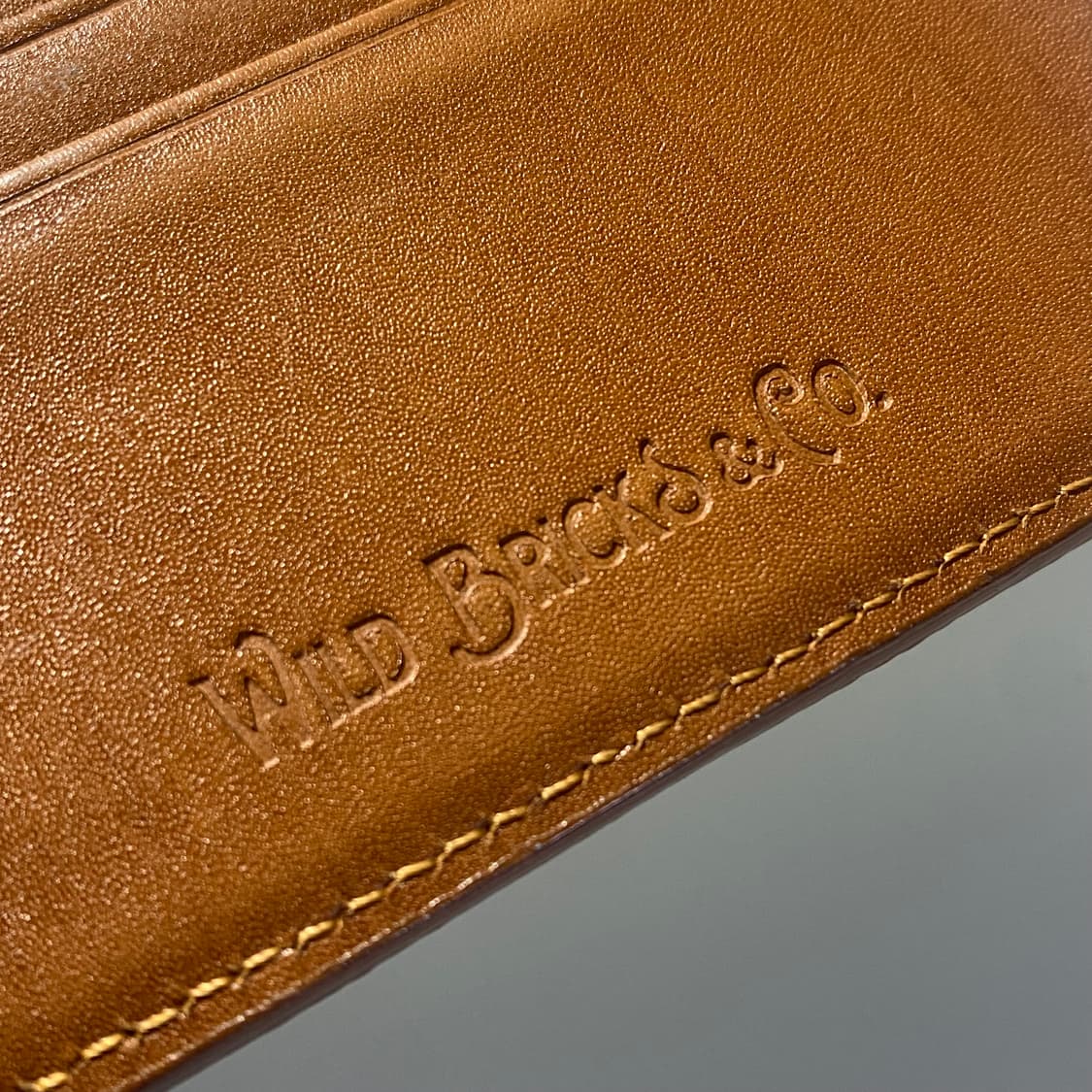 [정품] 와일드브릭스 허니비 카드지갑 상품이미지4