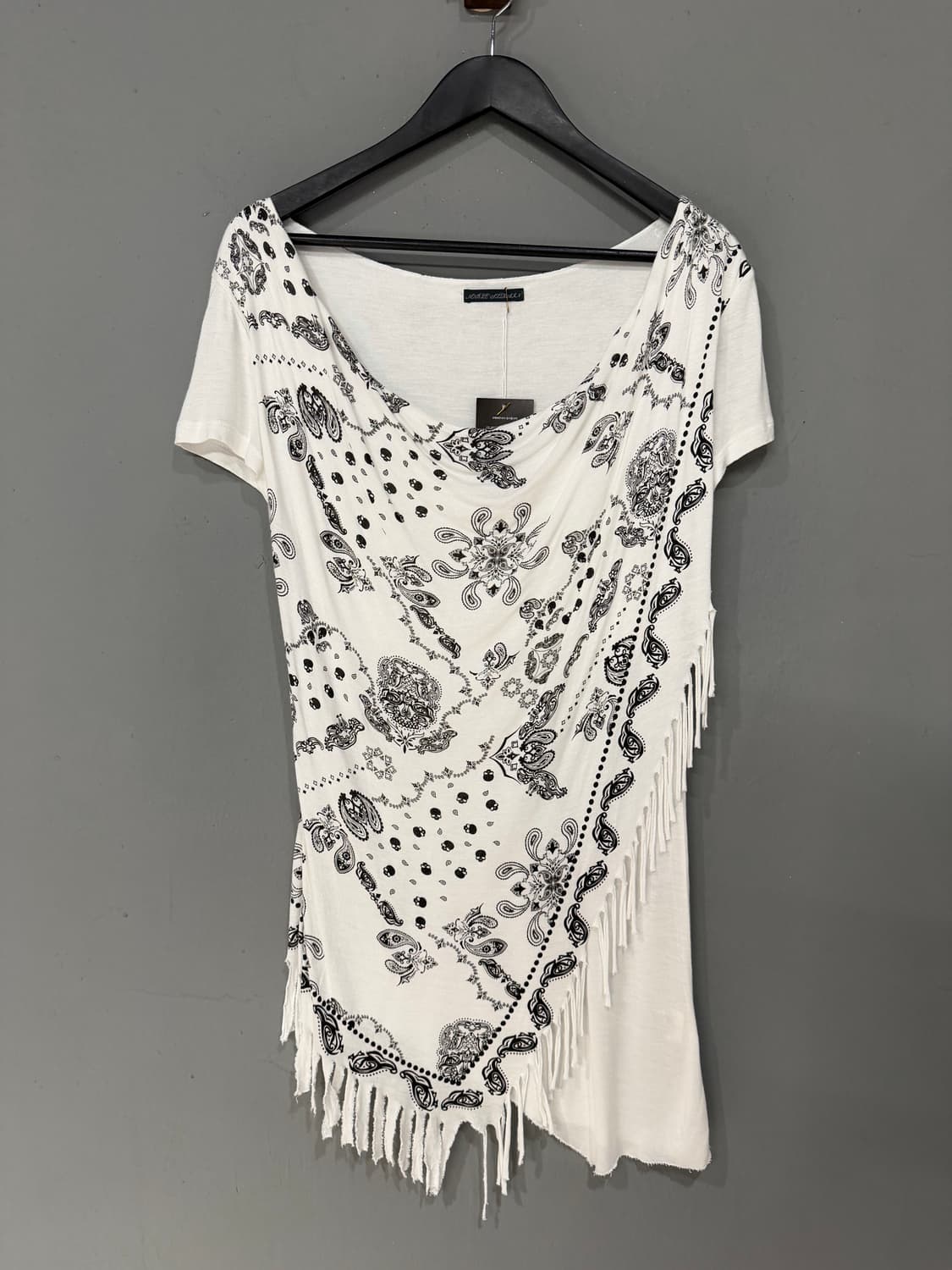 Bandana cascade drape printing top 상품이미지6