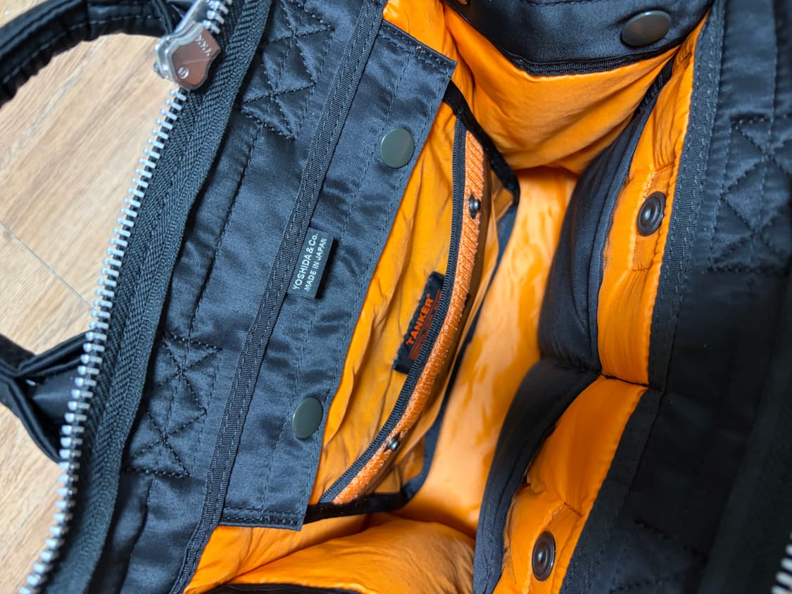 포터 신형 탱커 스퀘어 토트백 블랙 상품이미지3