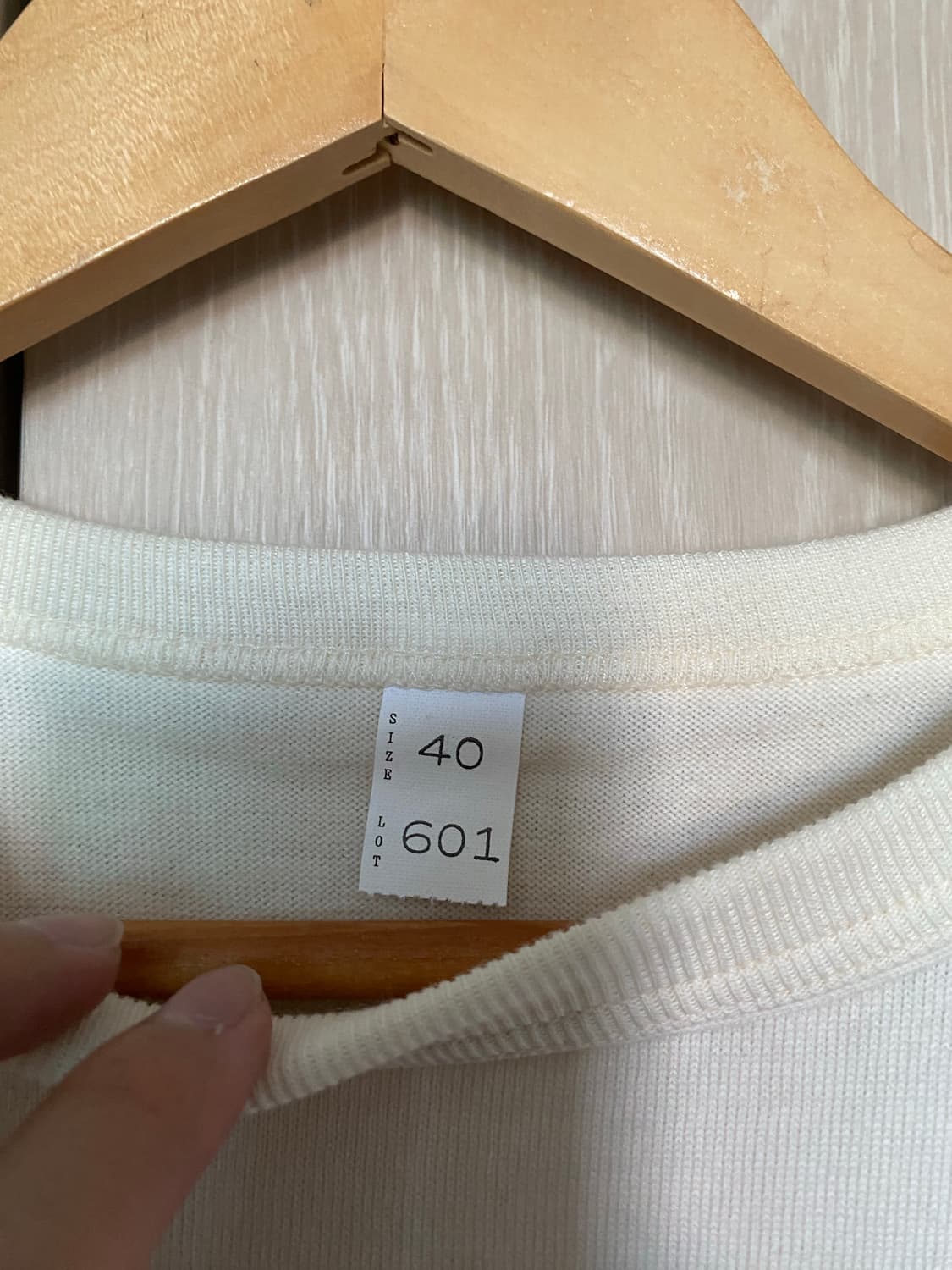 [40] 타이가 타카하시 lot 601 반팔 티셔츠 아이보리 상품이미지4