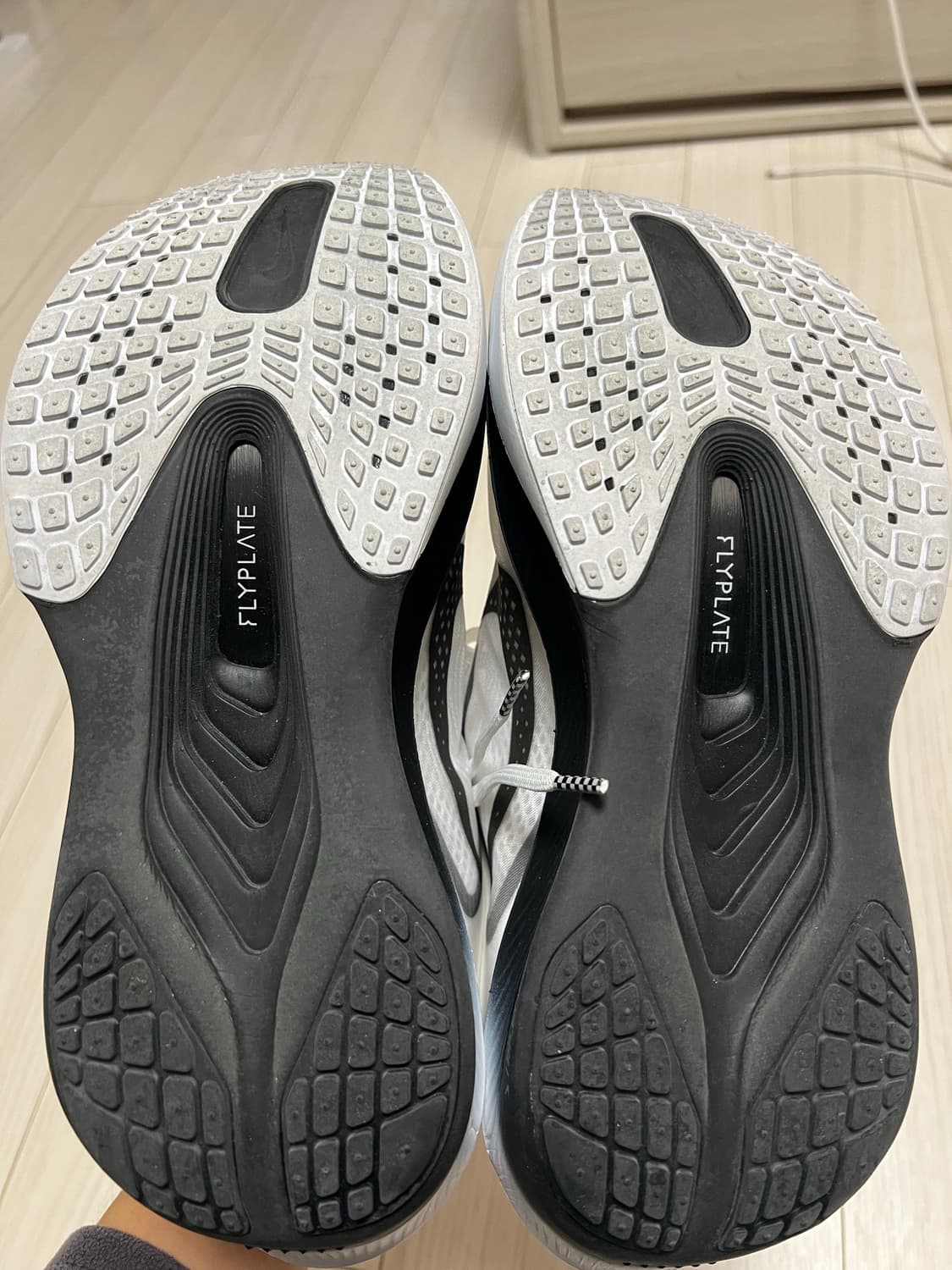 나이키 줌플라이6 275사이즈 상품이미지4