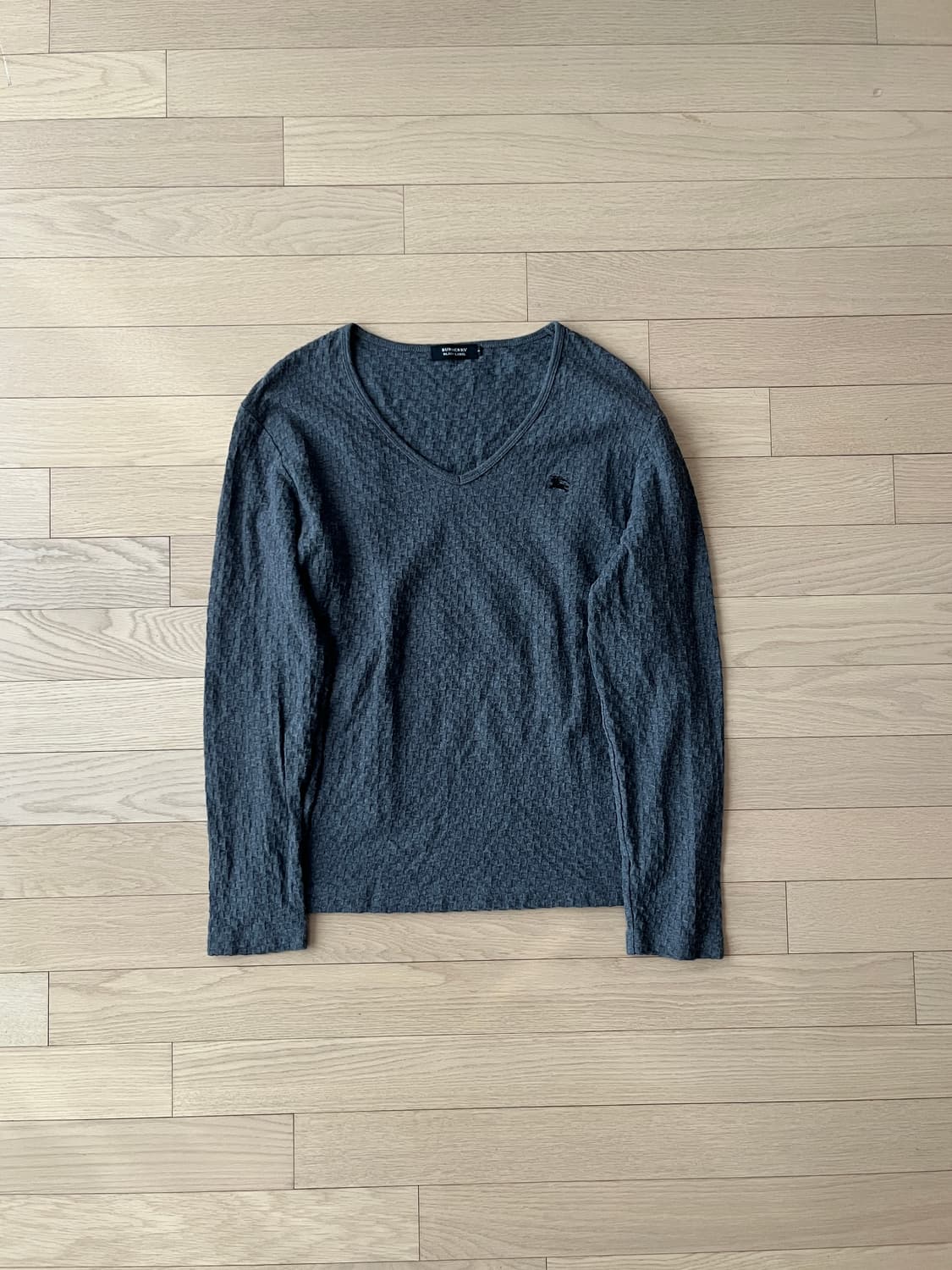 Burberry 버버리 블랙 로고 롱슬리브 상품이미지8