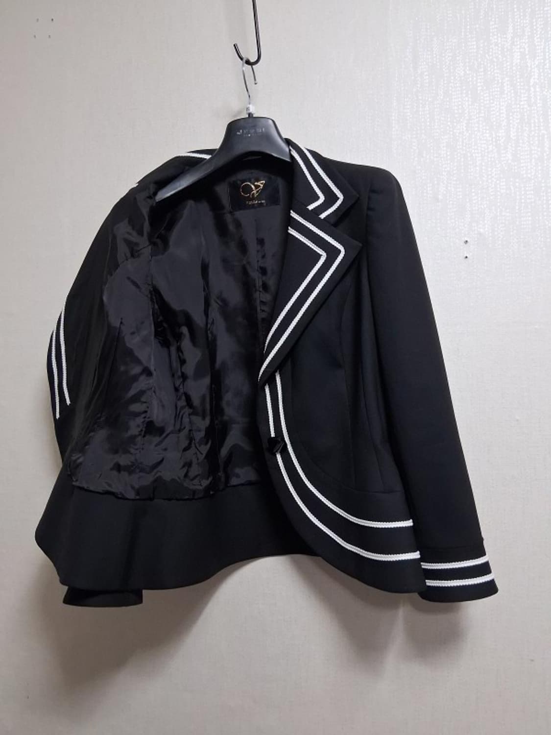 일본빈티지 VELLA 화이트라인카라 춘추 검정숏쟈켓 이쁜실루엣 66일본산 상품이미지8