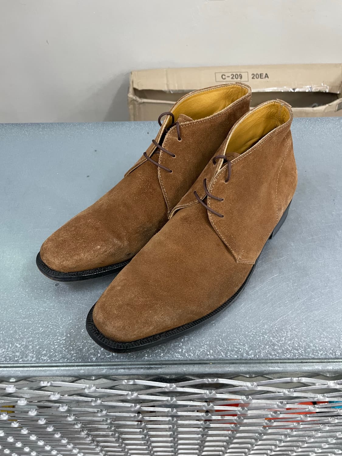 존 화이트 스웨이드 슈즈 9 상품이미지2