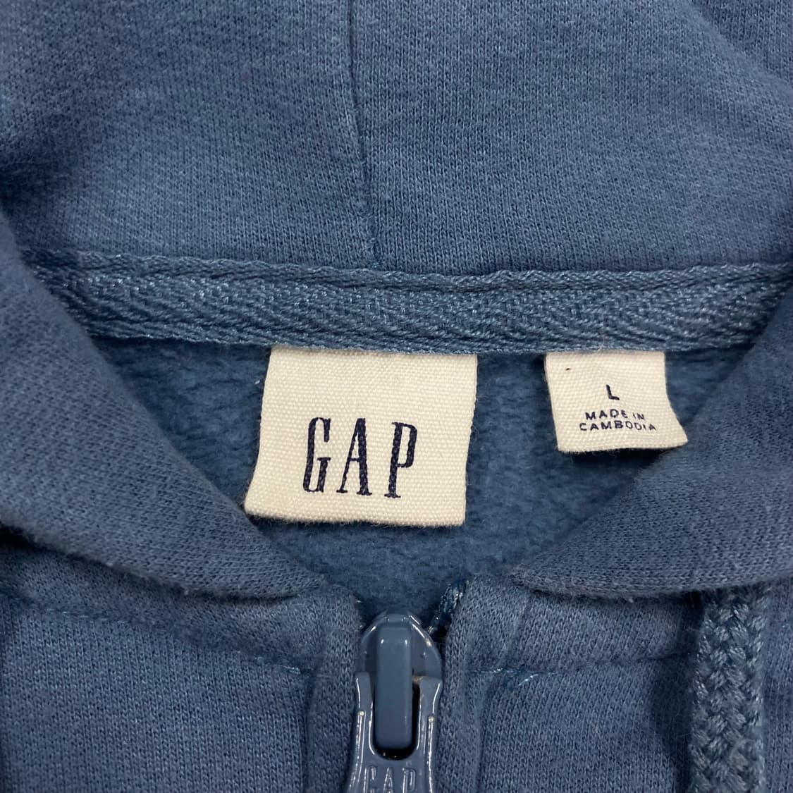 GAP 스카이 컬러 스펠아웃 빅로고 후드 집업 상품이미지3