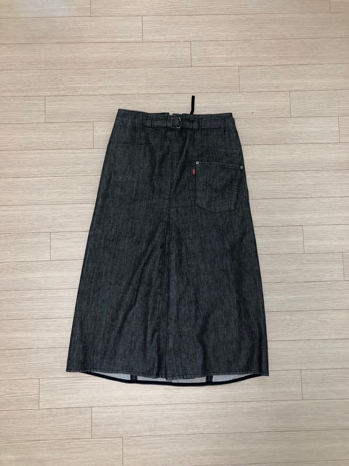 W30 리바이스 엔지니어드 치마 흑청 롱스커트 상품이미지2