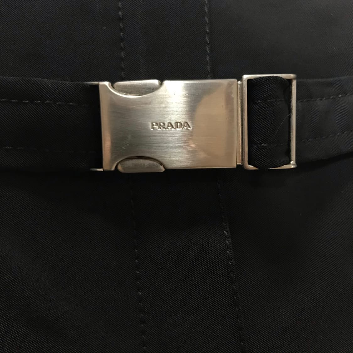 프라다 나일론 벨트 로고 원피스 상품이미지6