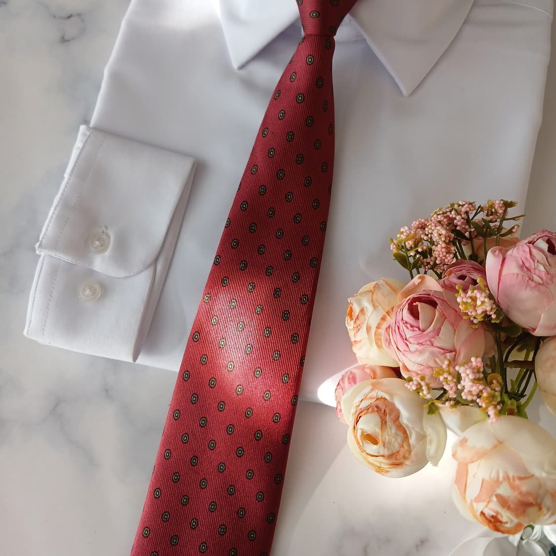 아이그너 실크 짙은핑크 오벌 패턴 넥타이 8.2cm A등급 A19204
 상품이미지5