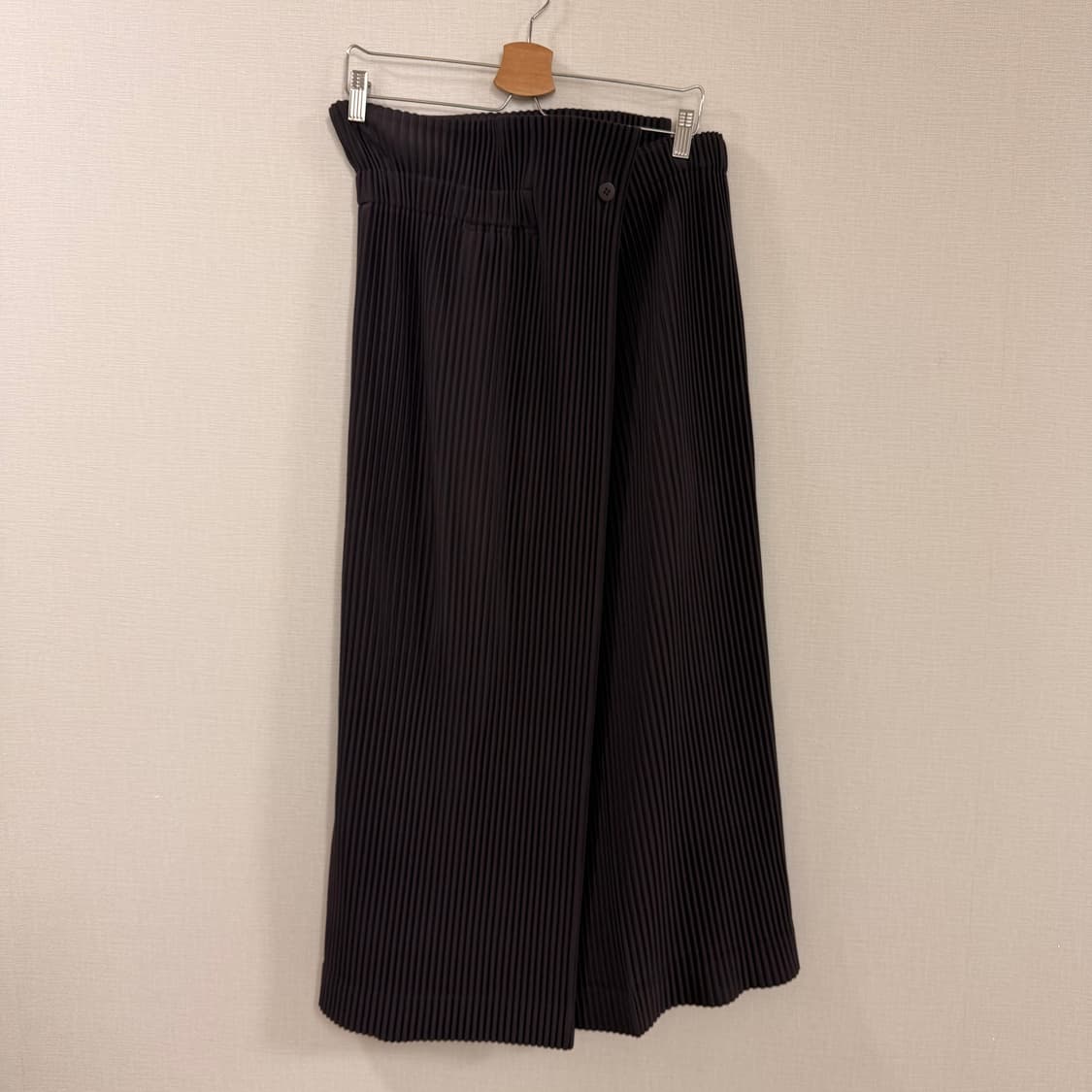 [3] 이세이미야케 옴므플리세 컬러 팔레트 스커트 팬츠 퍼플 상품이미지1