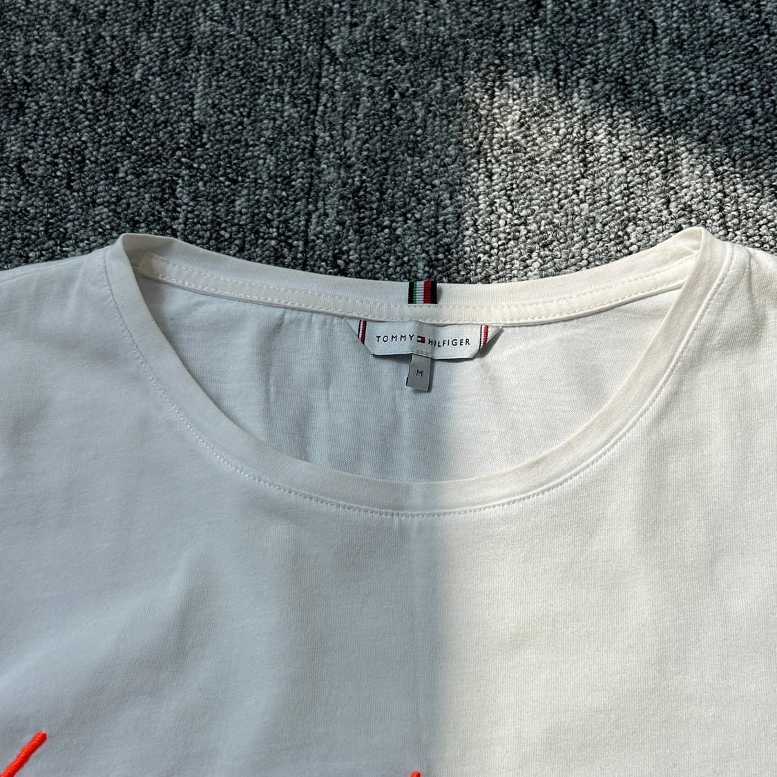 타미힐피거 레터로고 반팔티셔츠 상품이미지5