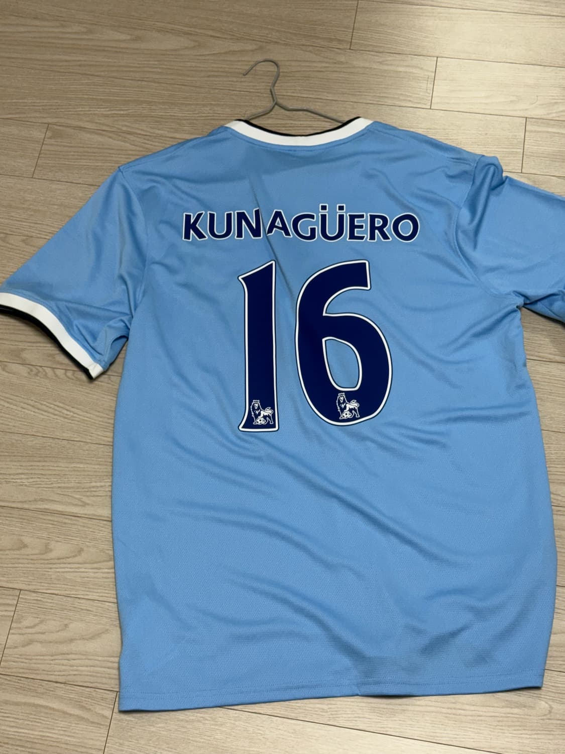 맨시티 아구에로 13-14 유니폼 판매합니다 상품이미지2